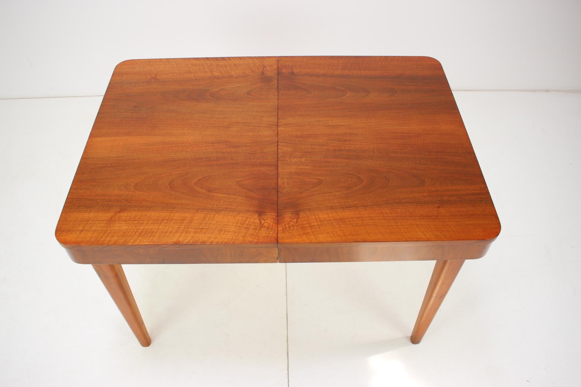 Mid-Century Modern Midcentury Restored Dining Table Designed by Jindřich Halabala, 1950 For Sale