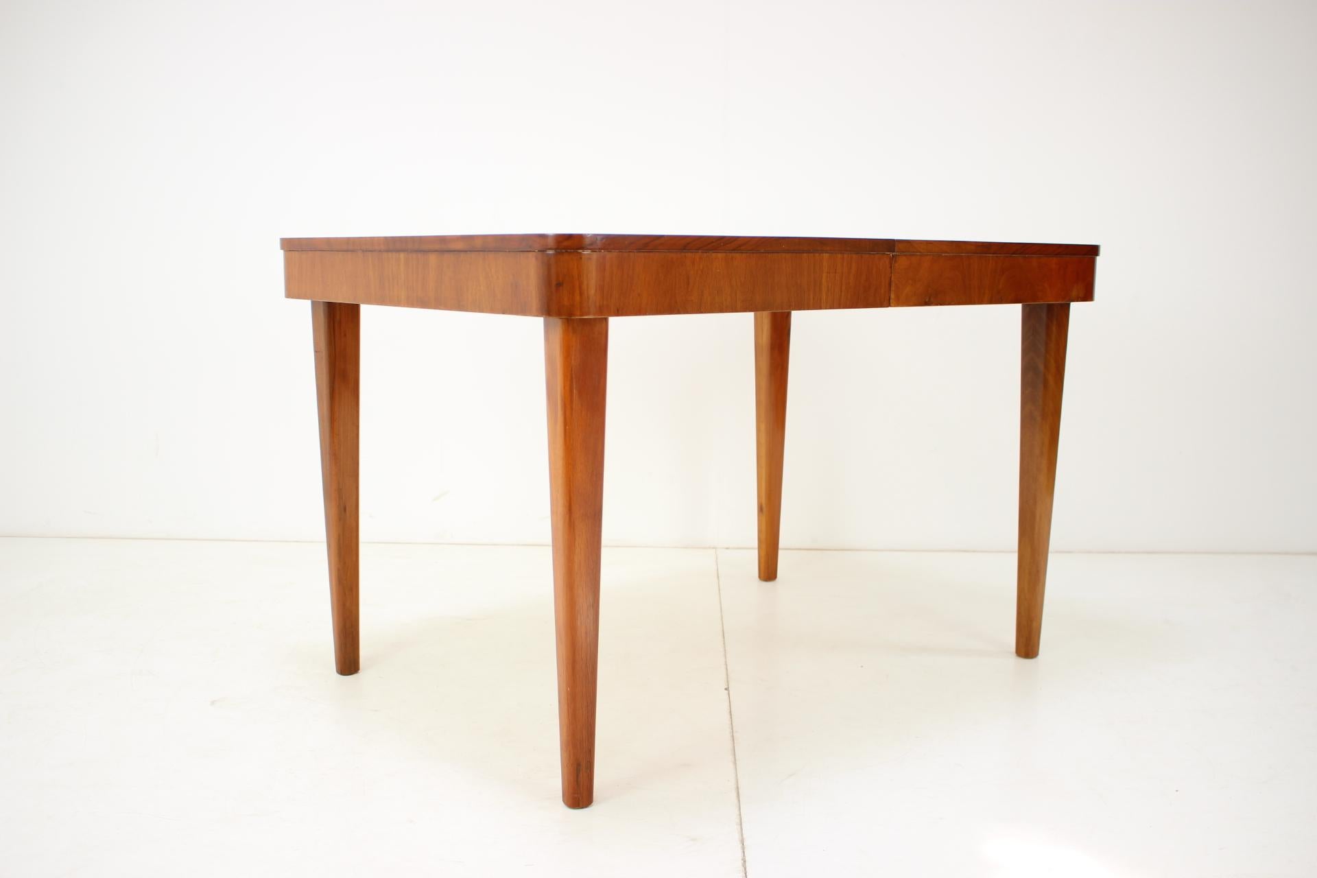 Czech Midcentury Restored Dining Table Designed by Jindřich Halabala, 1950 For Sale