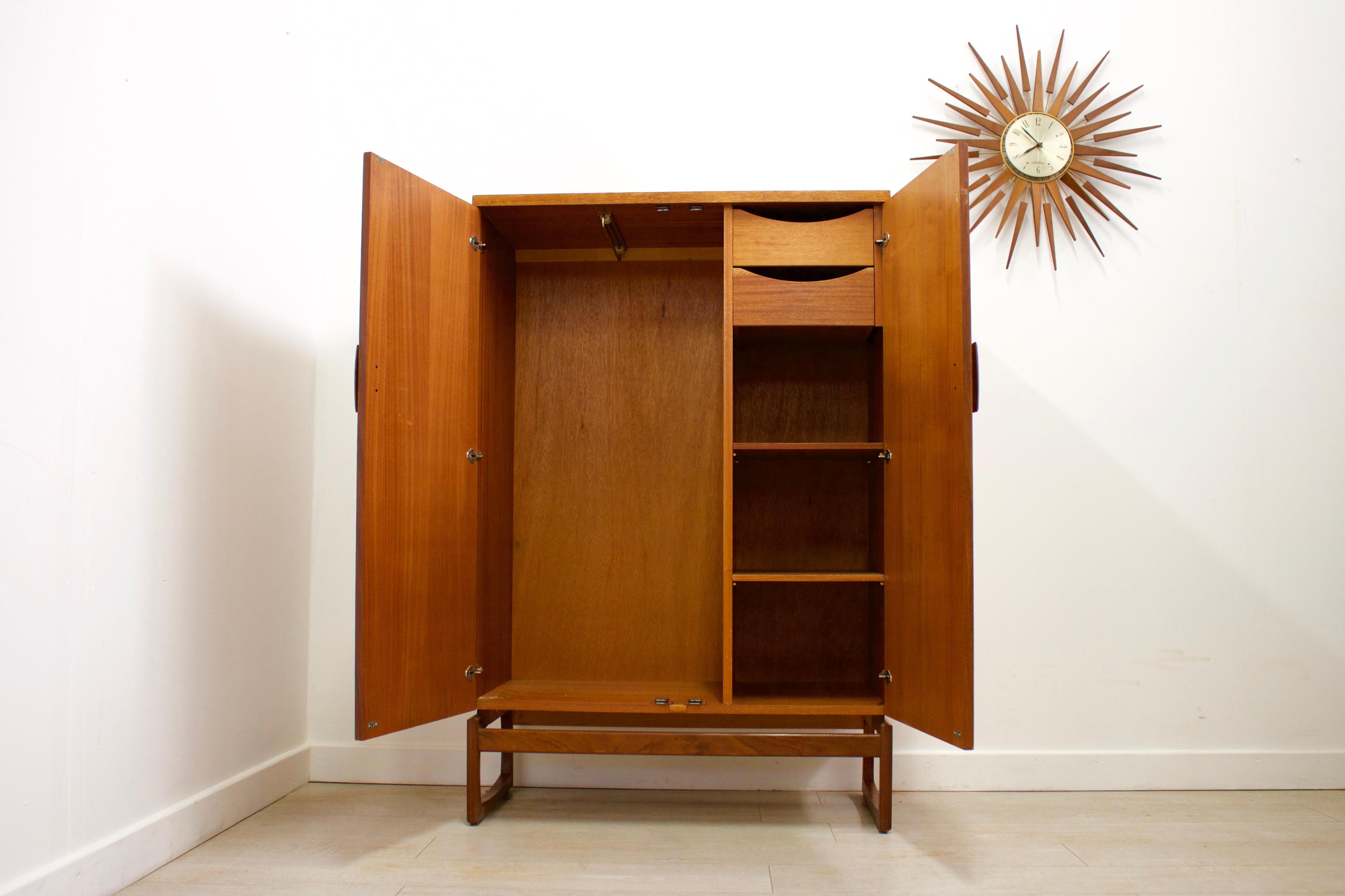 Mid-Century Modern Midcentury Retro Quadrille Compactum Wardrobe by G-Plan, 1960s