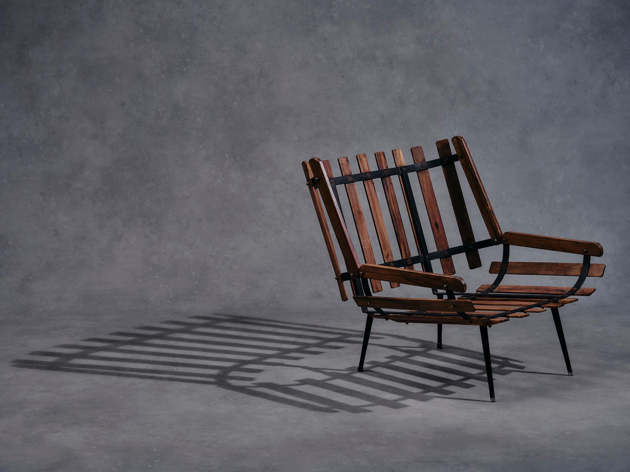 Brasiliano Sedia 'Rib' di metà secolo, design di un artista sconosciuto, Brasile, anni '50 in vendita
