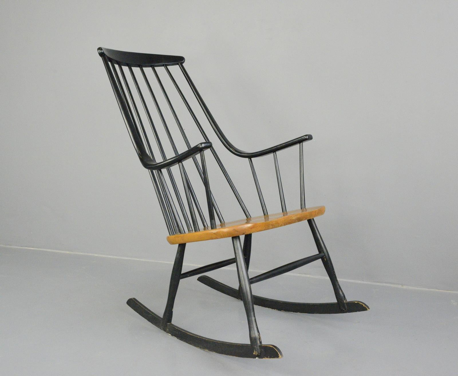 Midcentury Rocking Chair by Ilmari Tapiovaara 6
