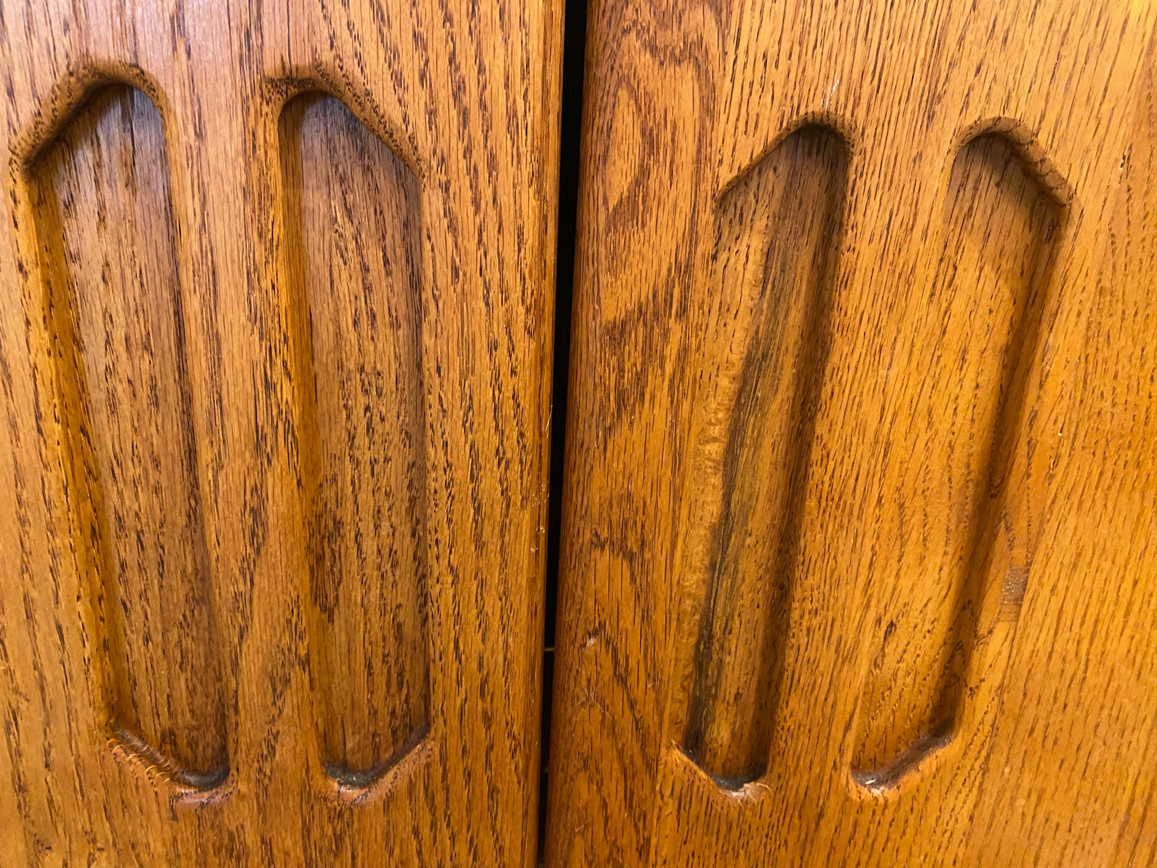 Mid-Century Modern Midcentury Rolling TV Cabinet in Walnut For Sale
