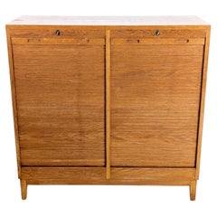 Commode à volets roulants de style milieu du siècle, en chêne, avec stores vénitiens, armoire de bureau