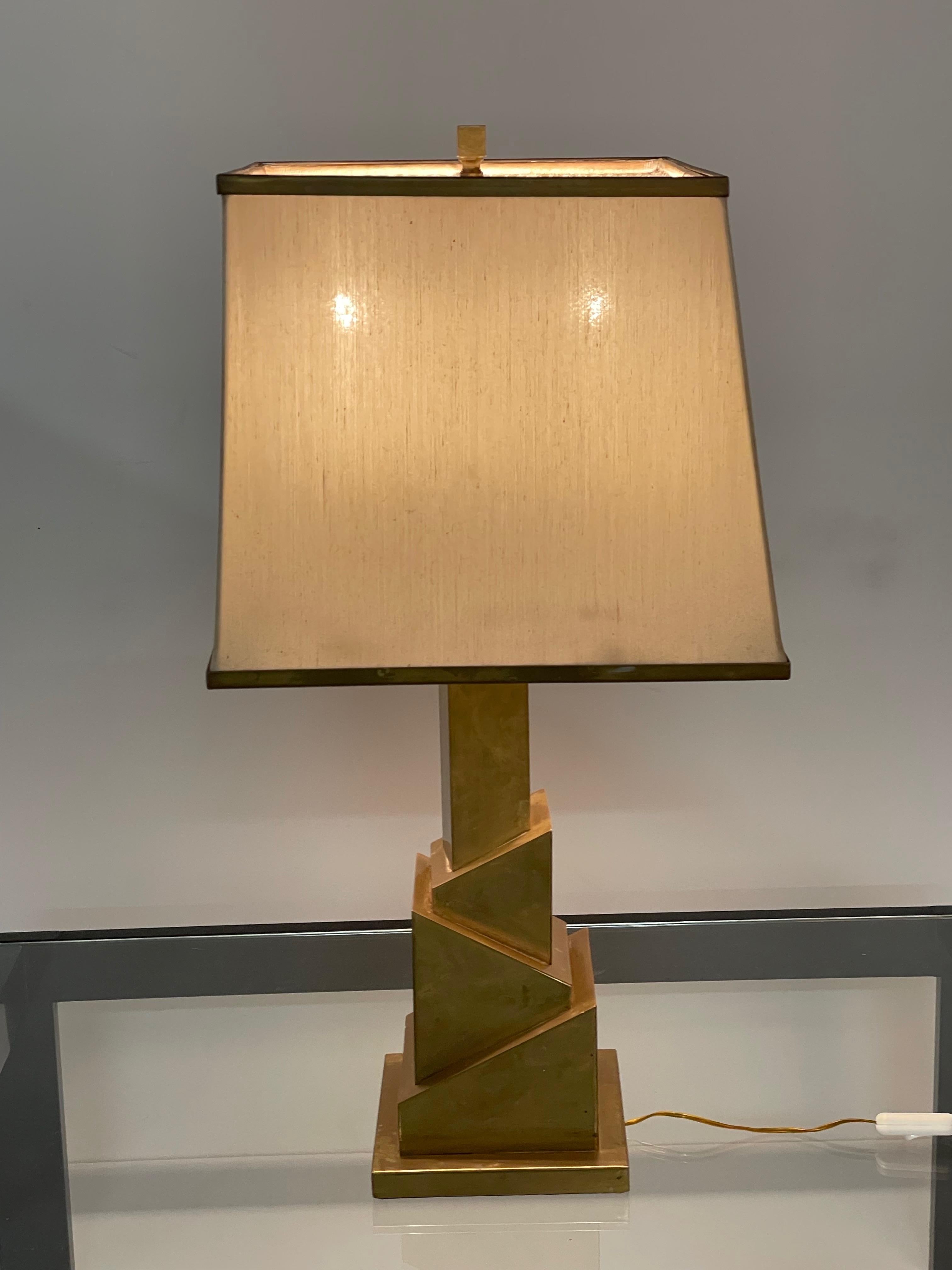 Midcentury Romeo Rega Brass Table Lamp with Skyscraper Structure, Italy, 1970s 14