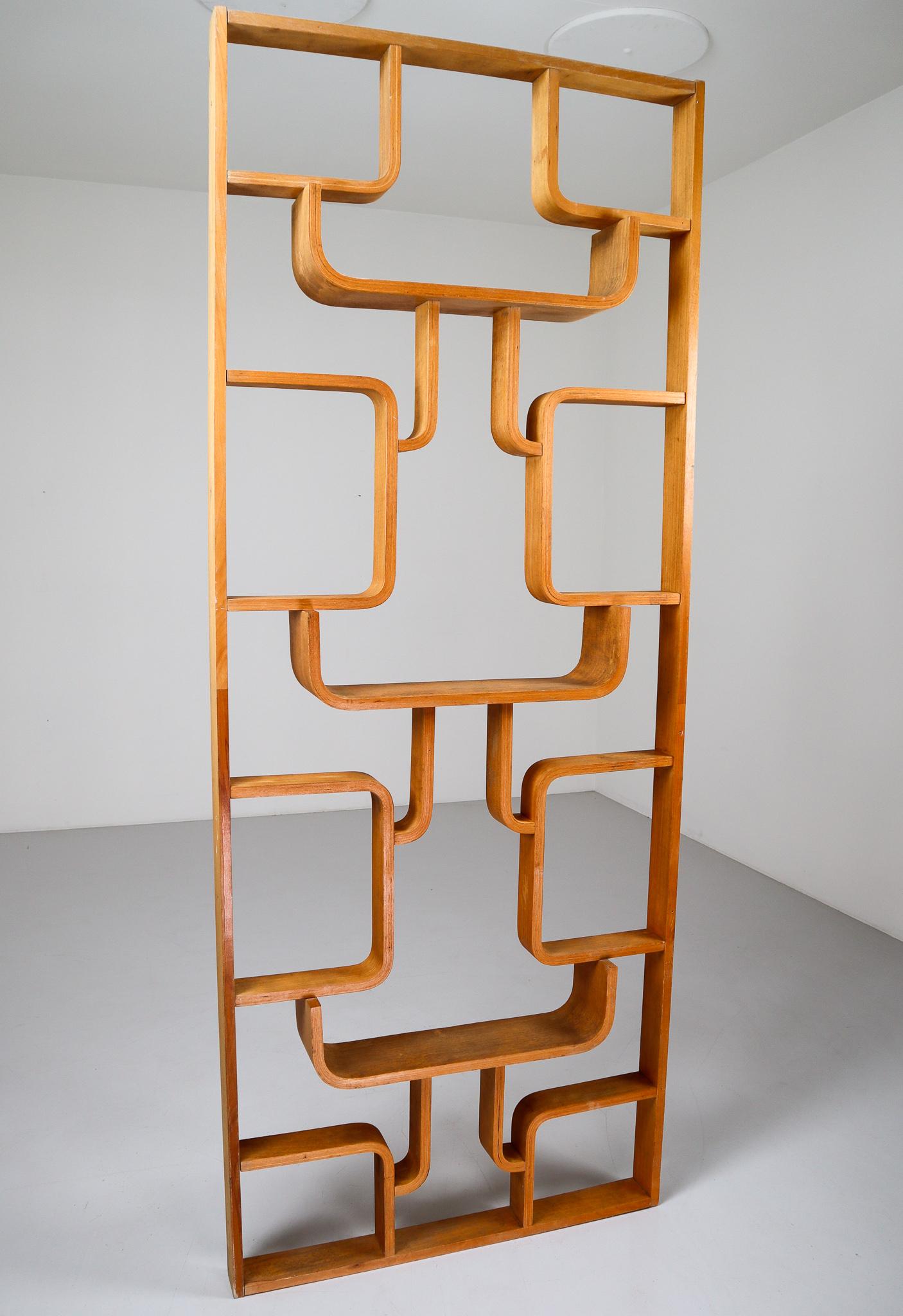 Midcentury Room Divider in Blond Bentwood by Ludvik Volak Czech Republic, 1960s 3