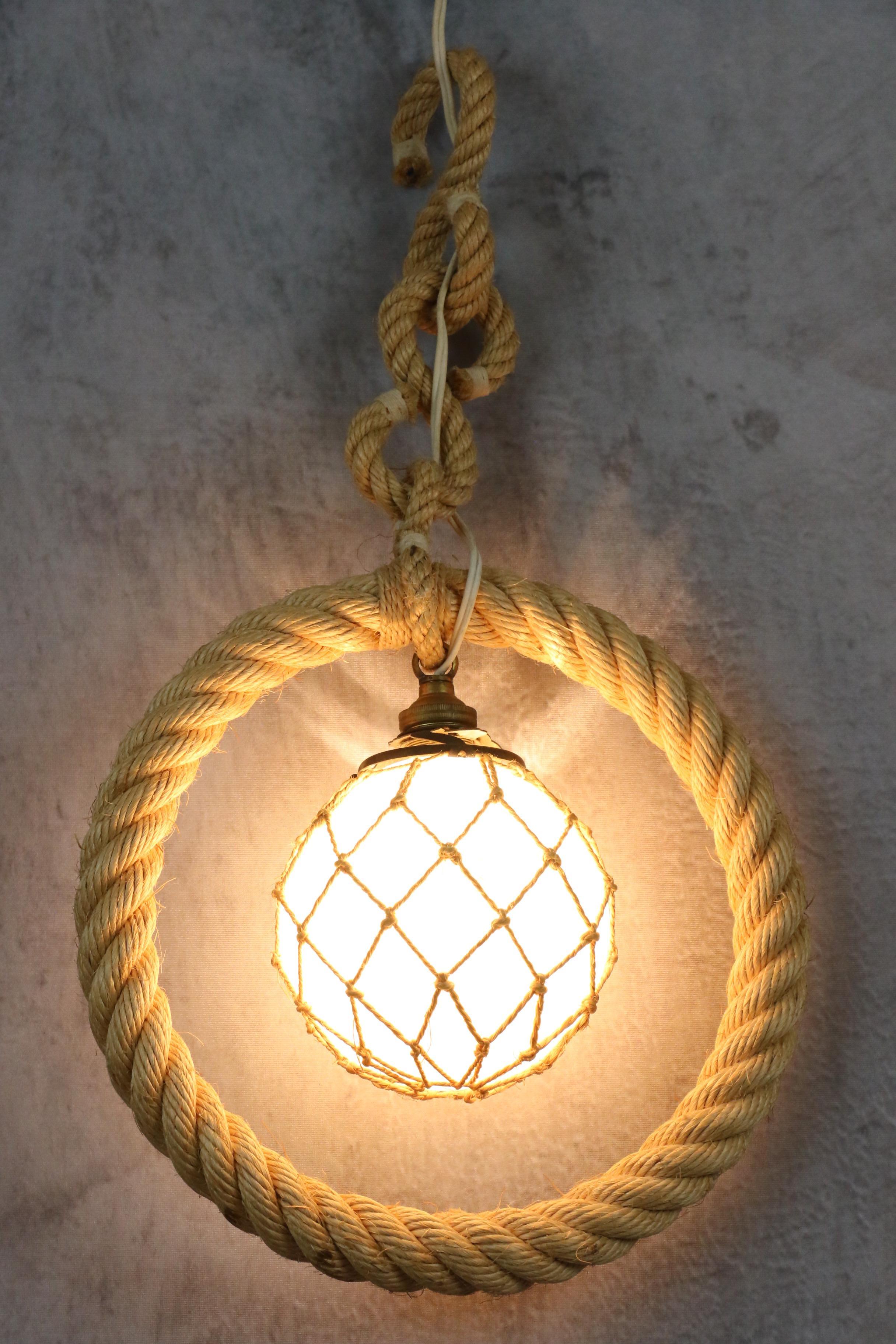 French Midcentury Rope Chandelier by Adrien Audoux and Frida Minet, circa 1960 For Sale