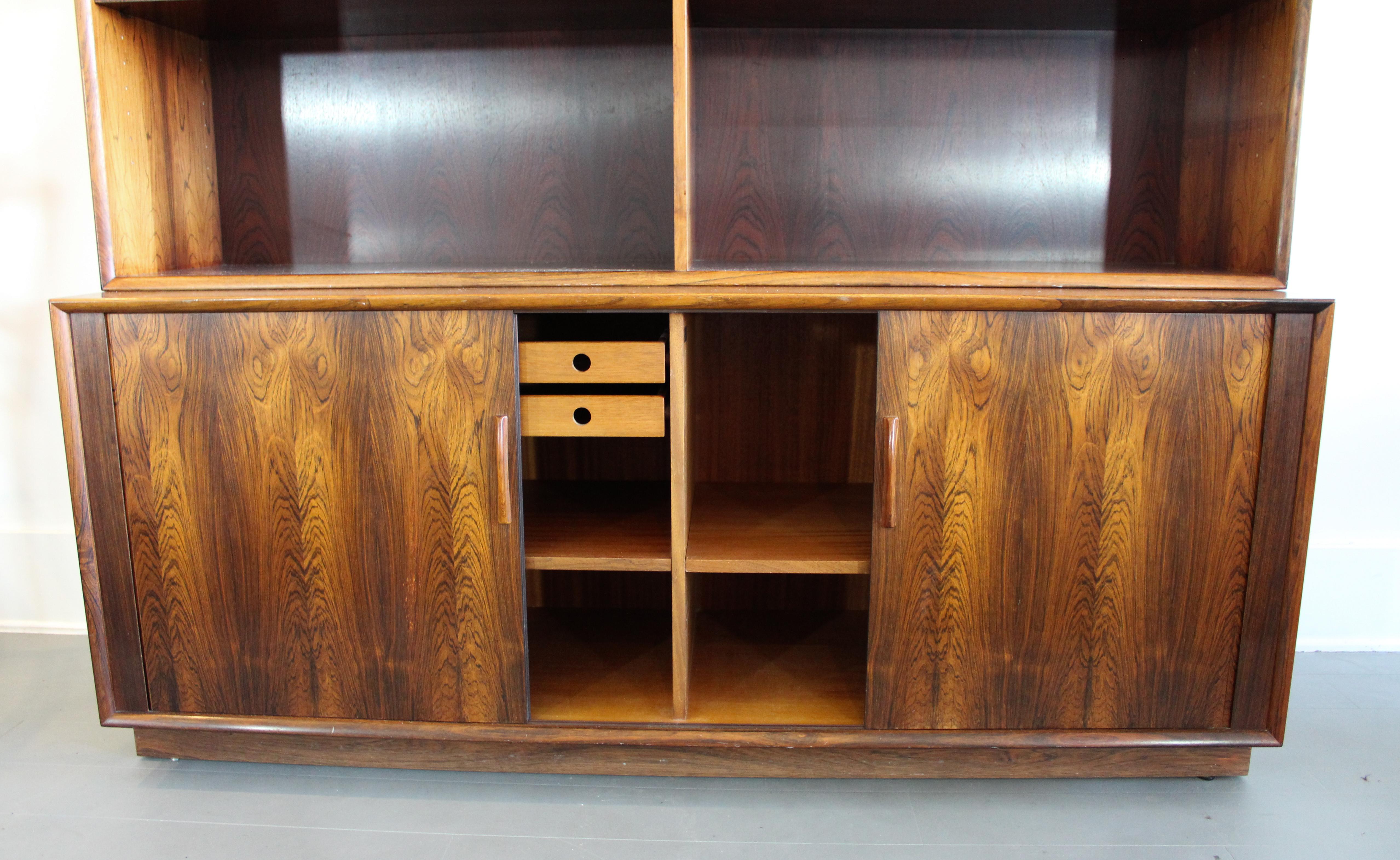 Midcentury Rosewood Arne Vodder Book Case with Tambour Doors by Sibast, 1950s im Angebot 4