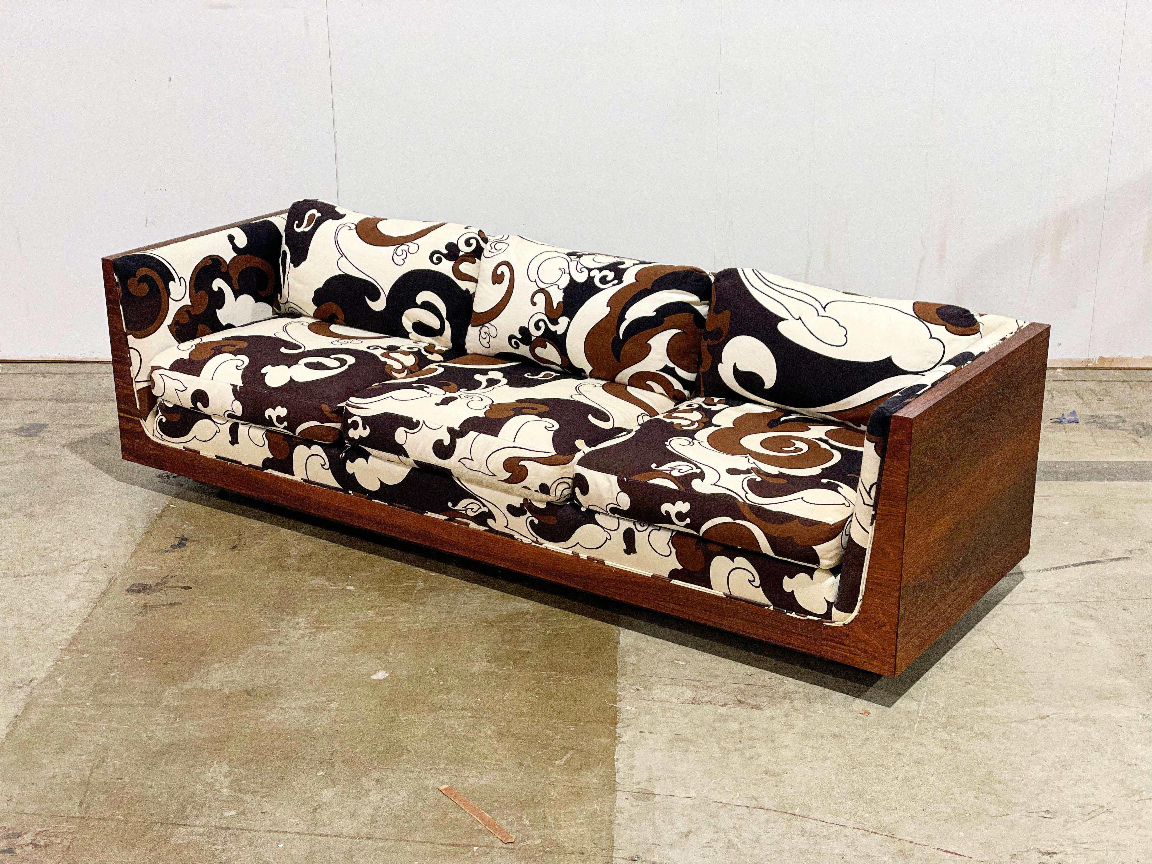 Midcentury Rosewood Case Sofa by Bernhardt Flair Division, After Baughman 5