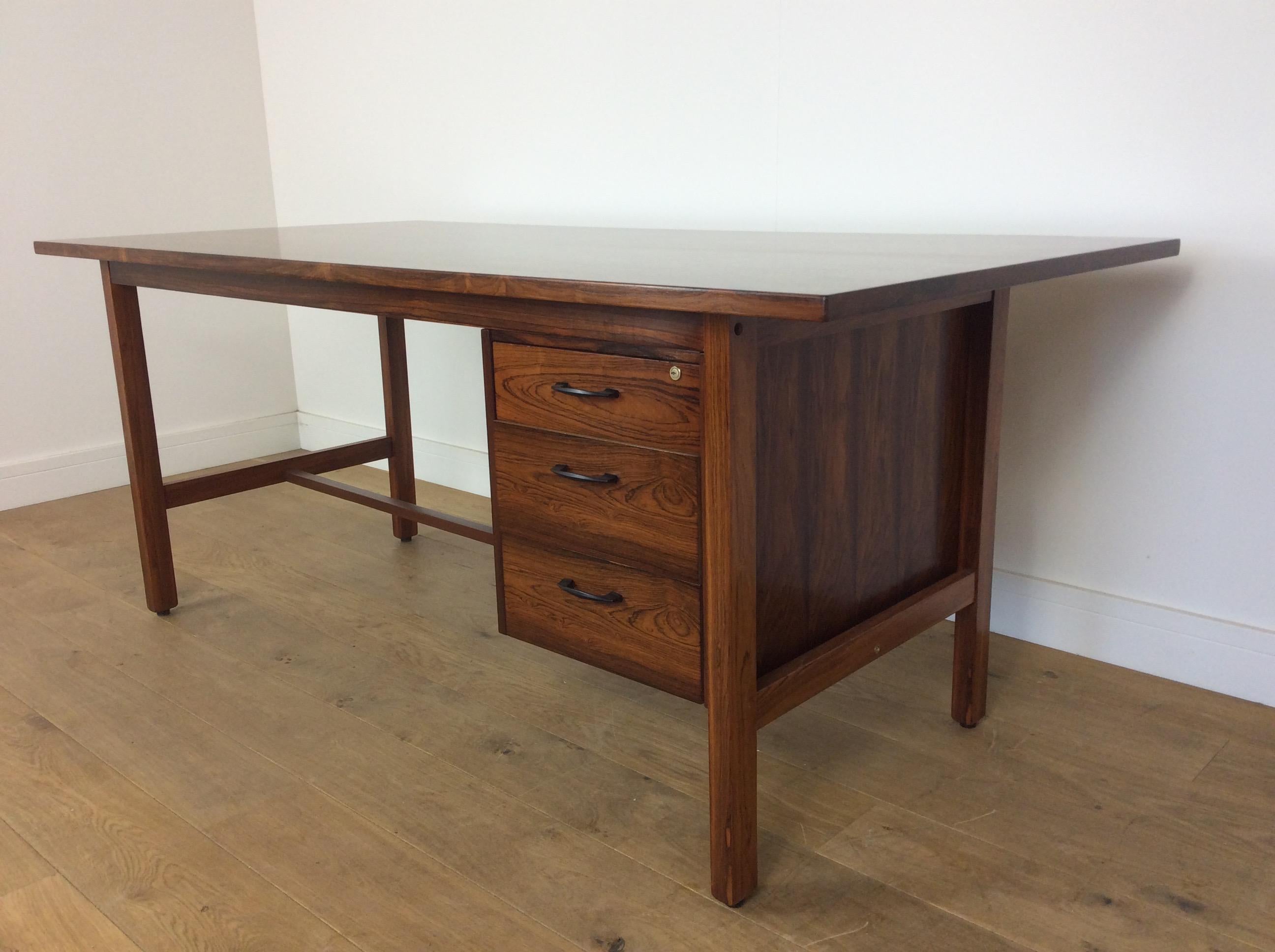 20th Century Midcentury Rosewood Desk For Sale