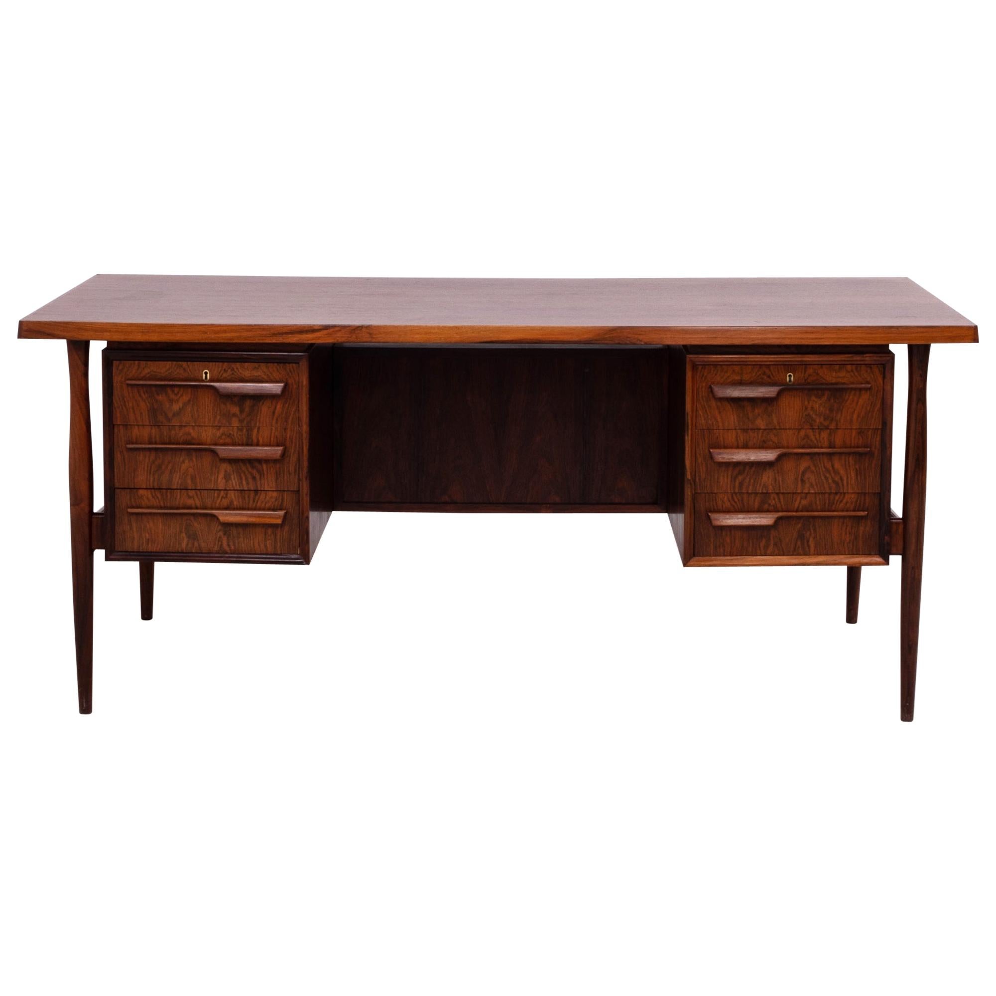 Midcentury Modern Brown Rosewood Desk, 20th Century, c 1960s, lockable drawers