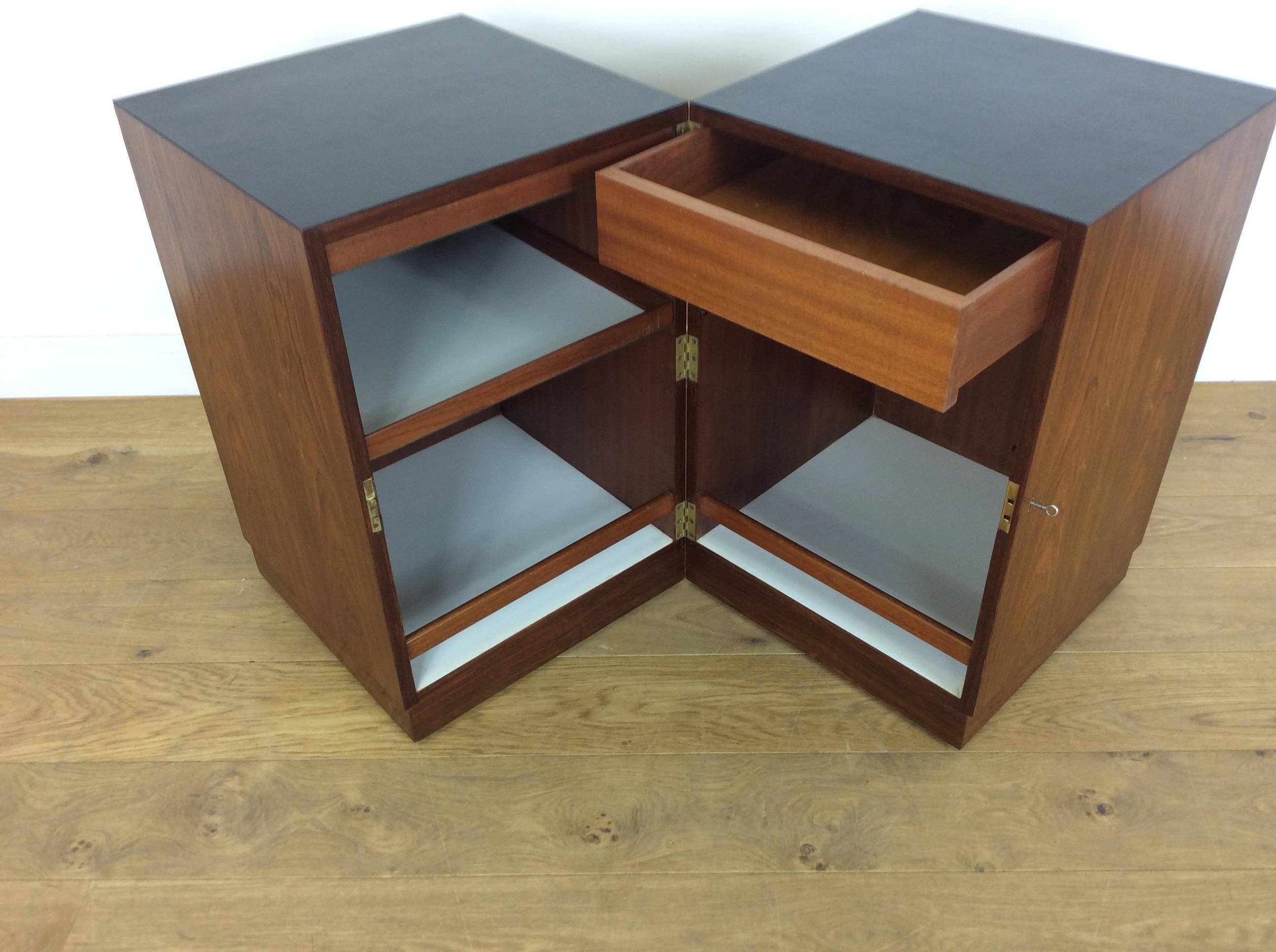 Midcentury Rosewood Dry Bar For Sale 2