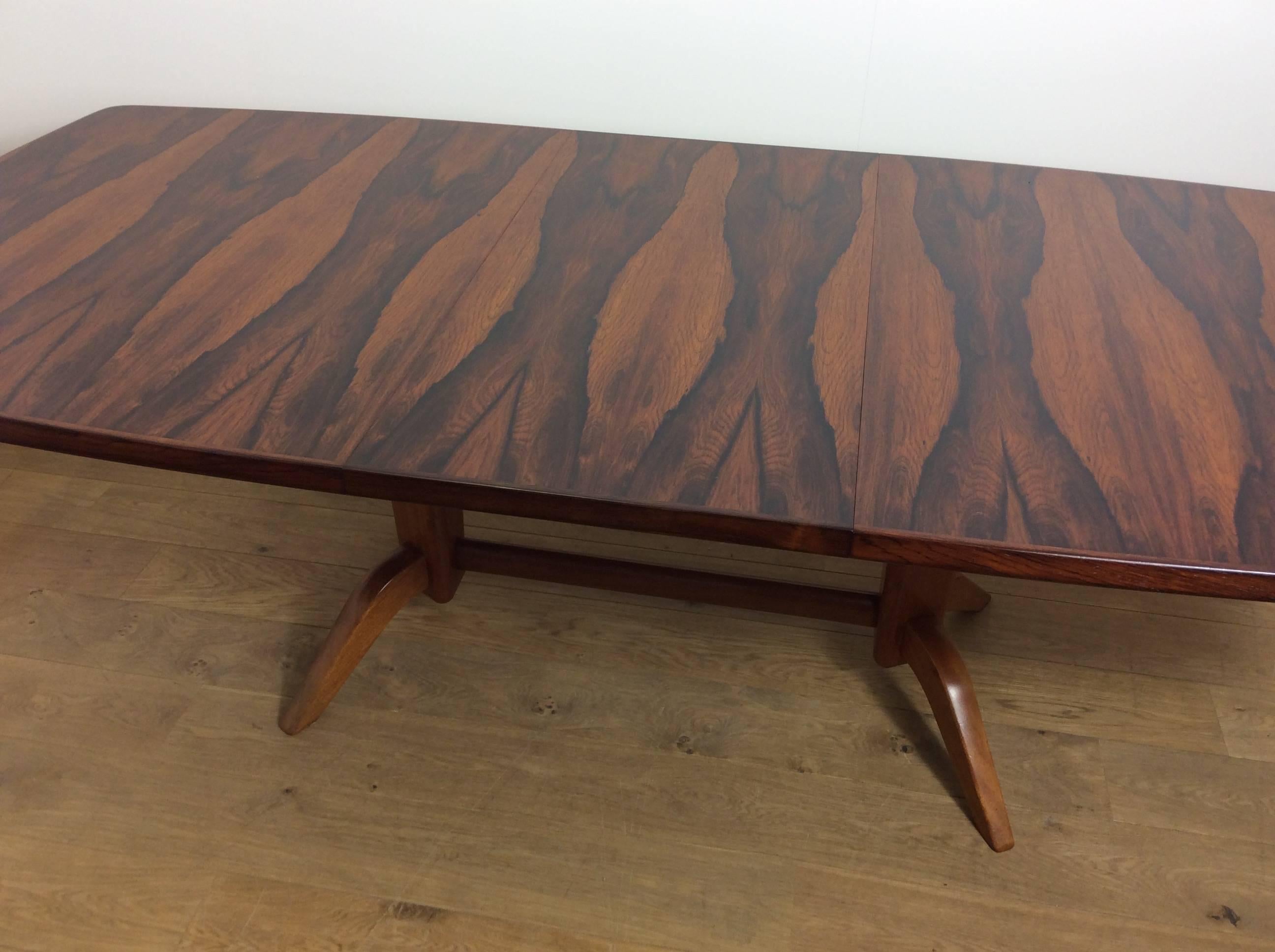 Midcentury Rosewood Extendable Table For Sale 5