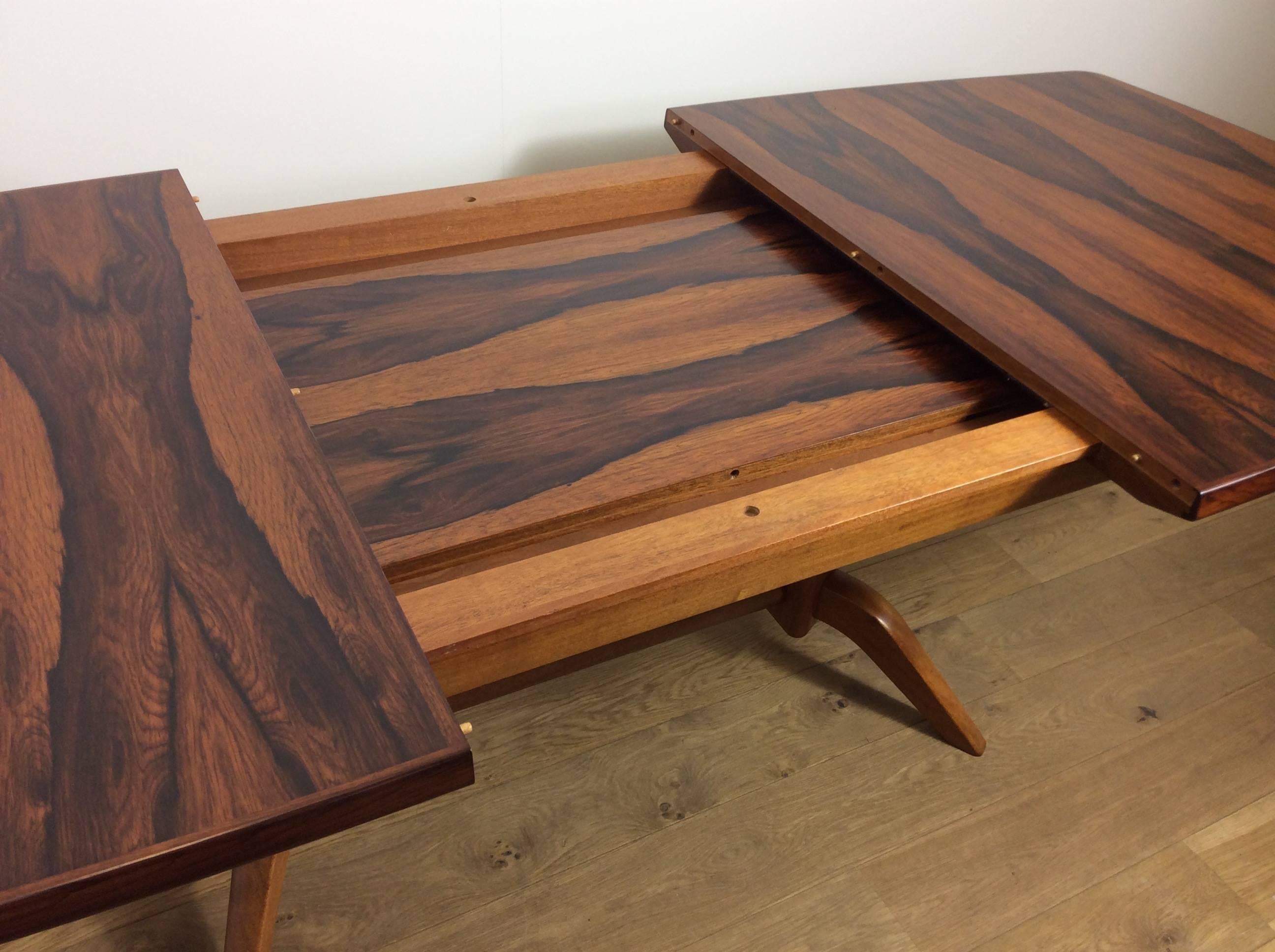 Midcentury Rosewood Extendable Table For Sale 6