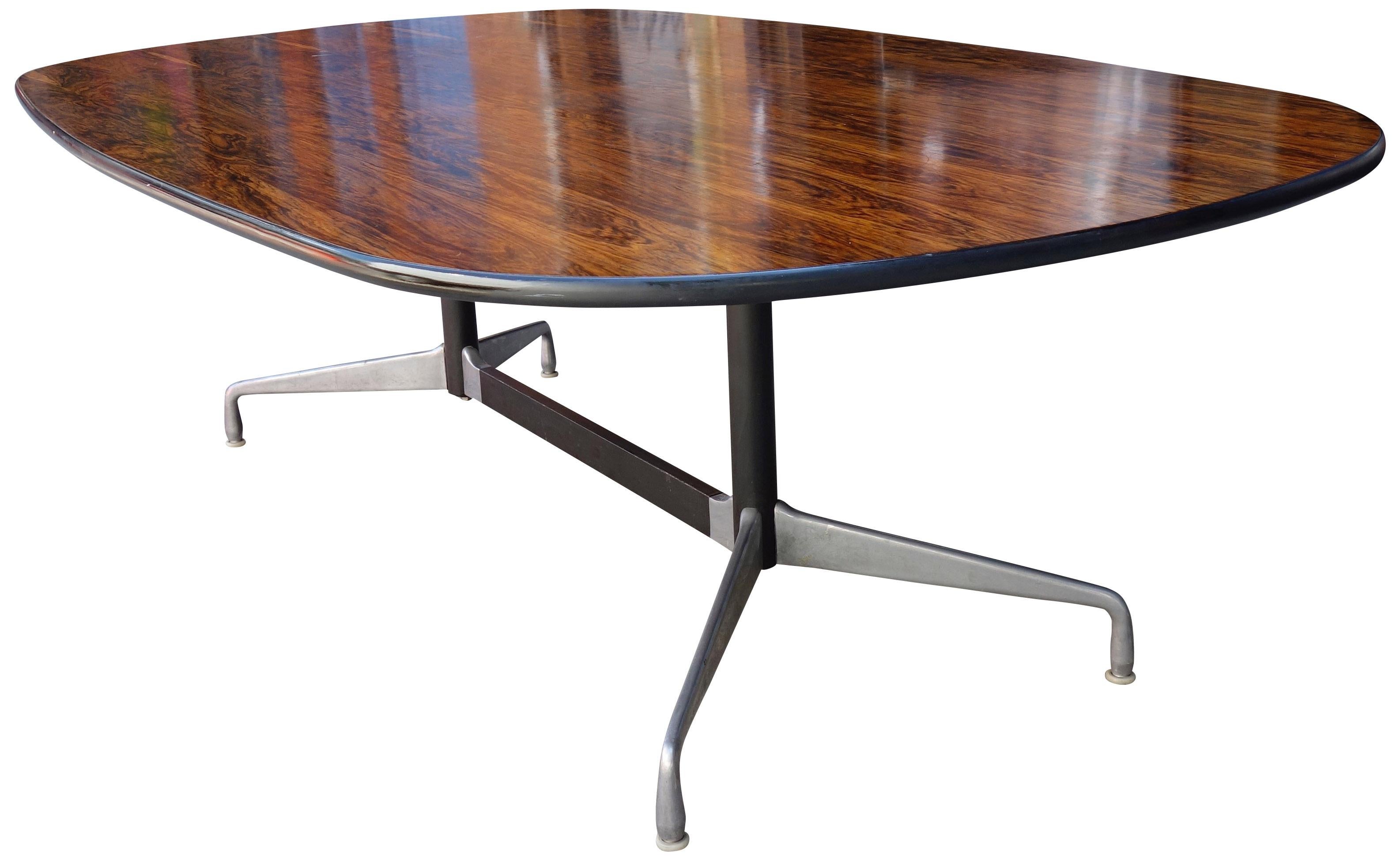 Midcentury Segmented Base Table by Eames for Herman Miller 1