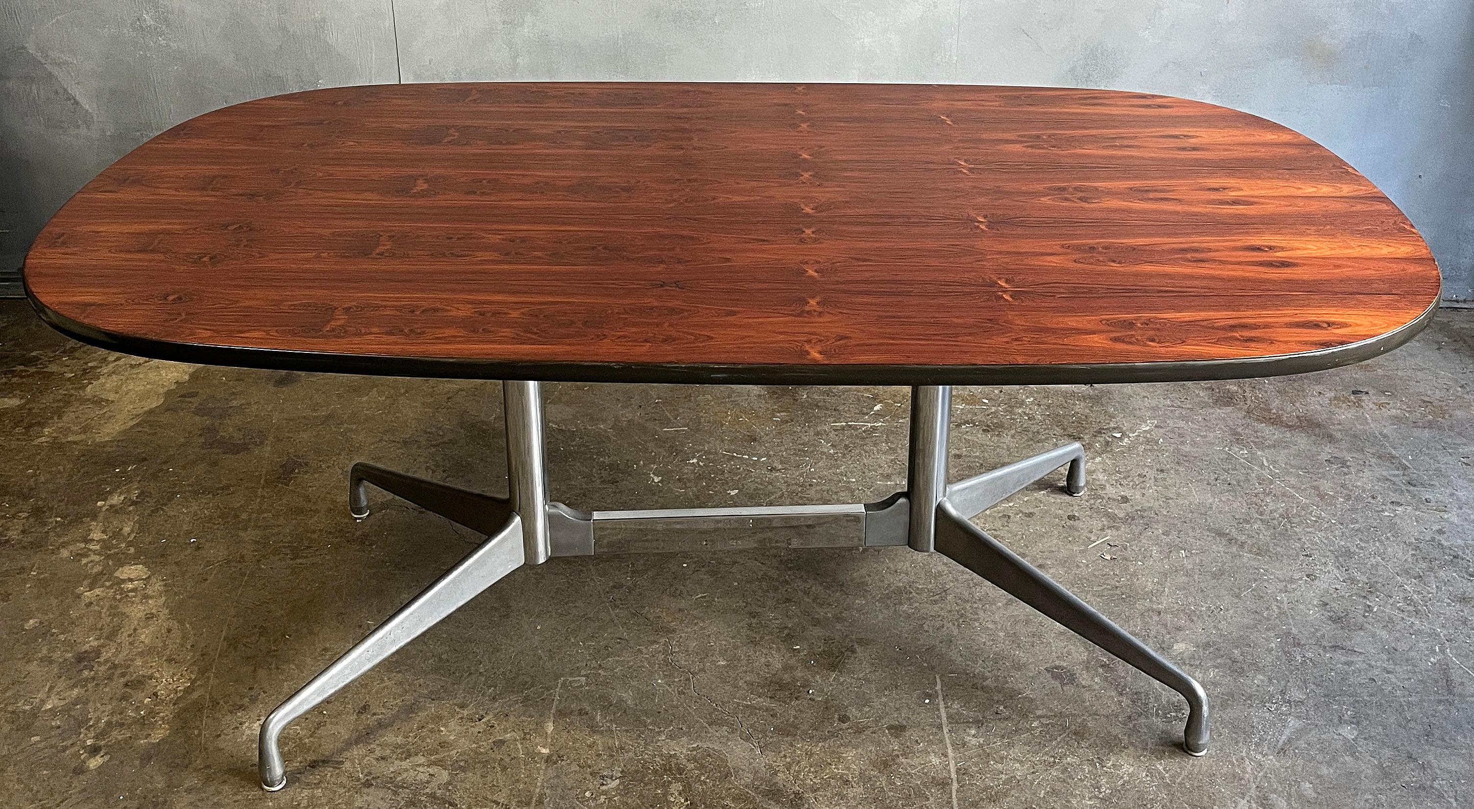 Midcentury Rosewood Table Eames for Herman Miller For Sale 4