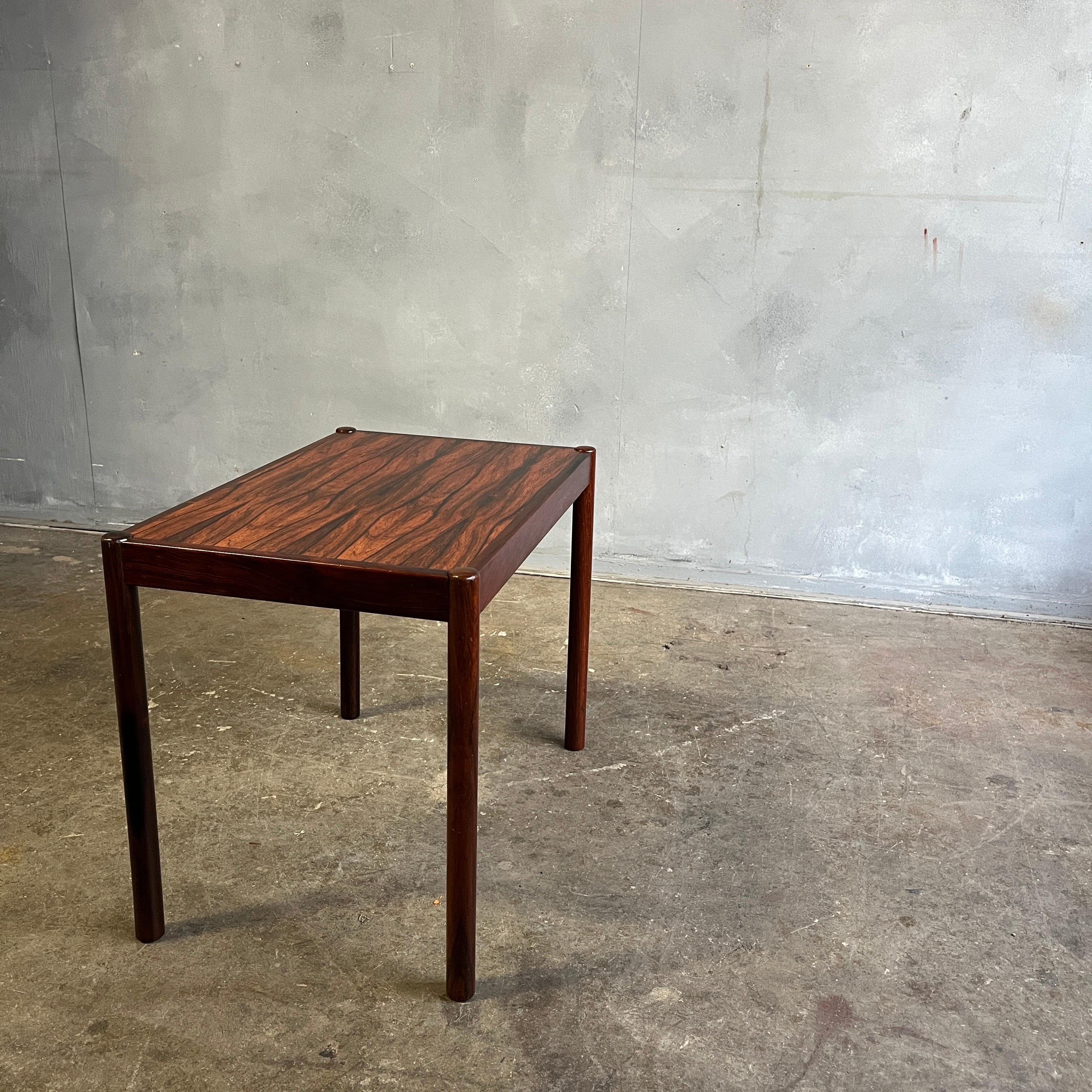 Midcentury Rosewood Table 1
