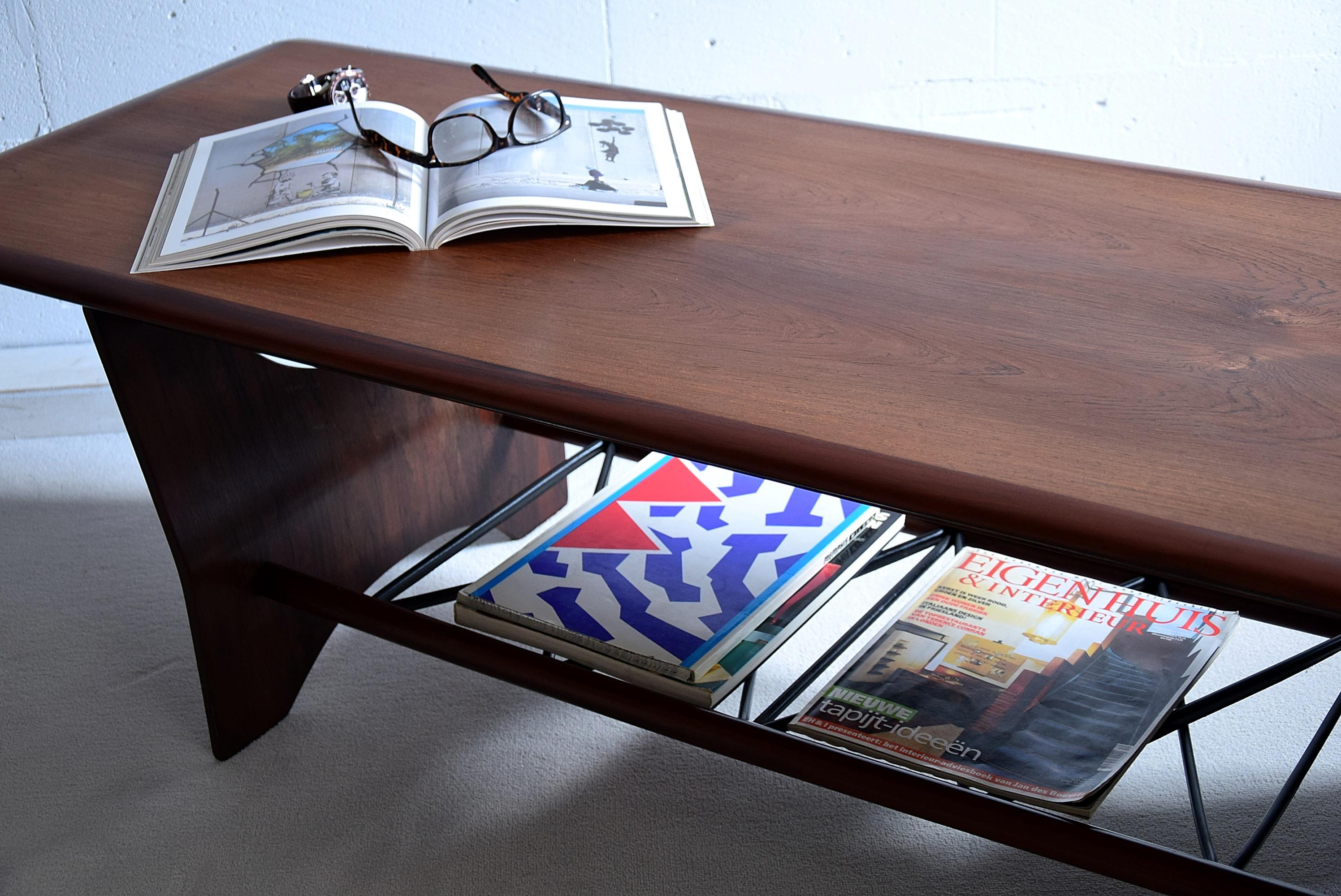 Mid-Century Two-Tier Coffee Table For Sale 2