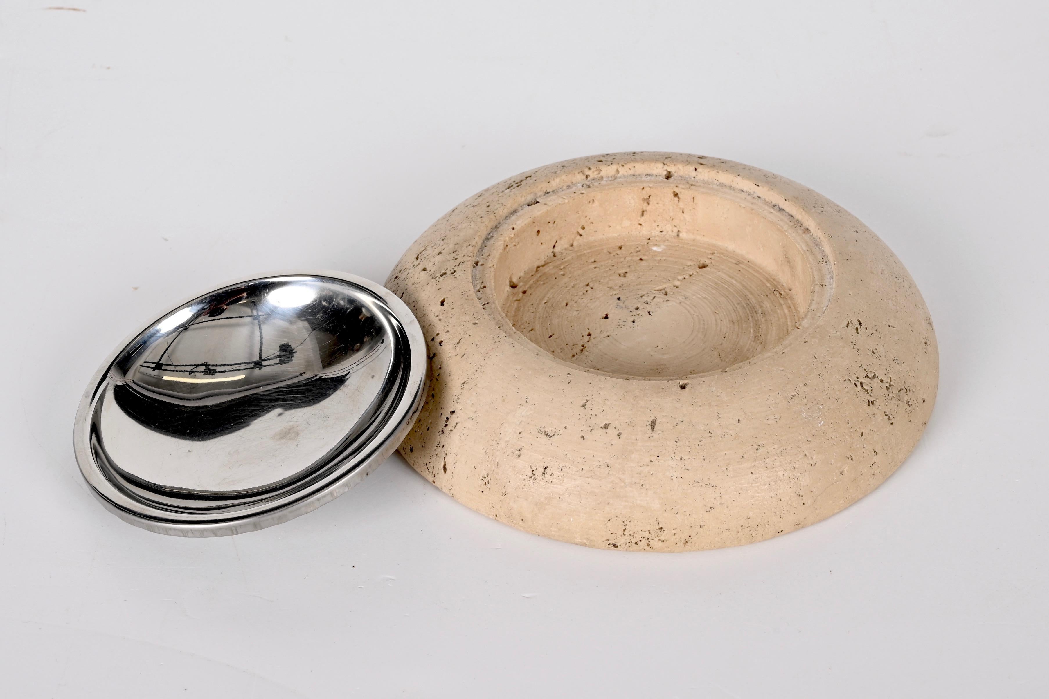 Midcentury Round Ashtray White Travertine Marble and Steel, Mannelli Italy 1970s For Sale 1