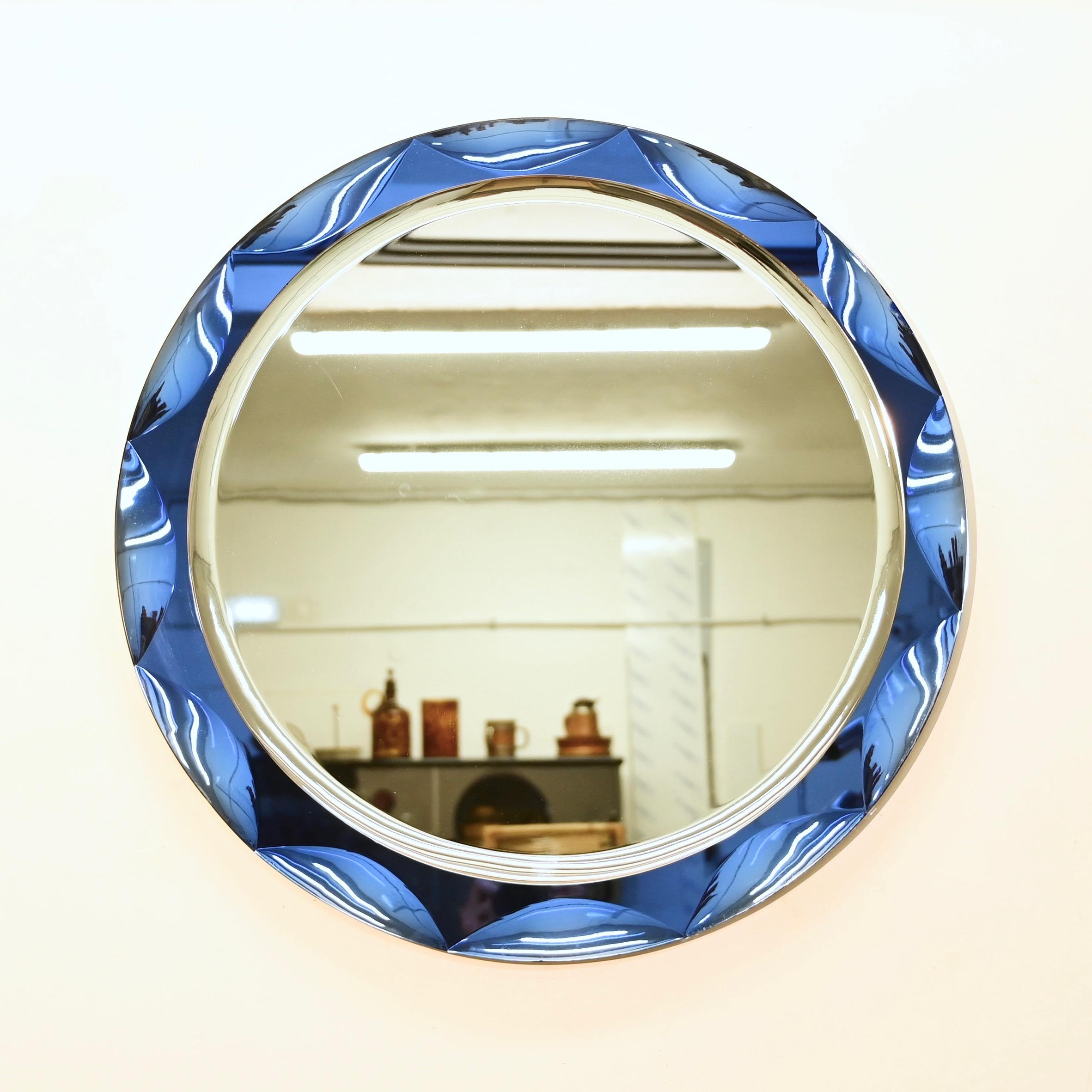 Midcentury Round Blue Diamond Double Beveled Mirror by Galvorame, Italy 1970s For Sale 7