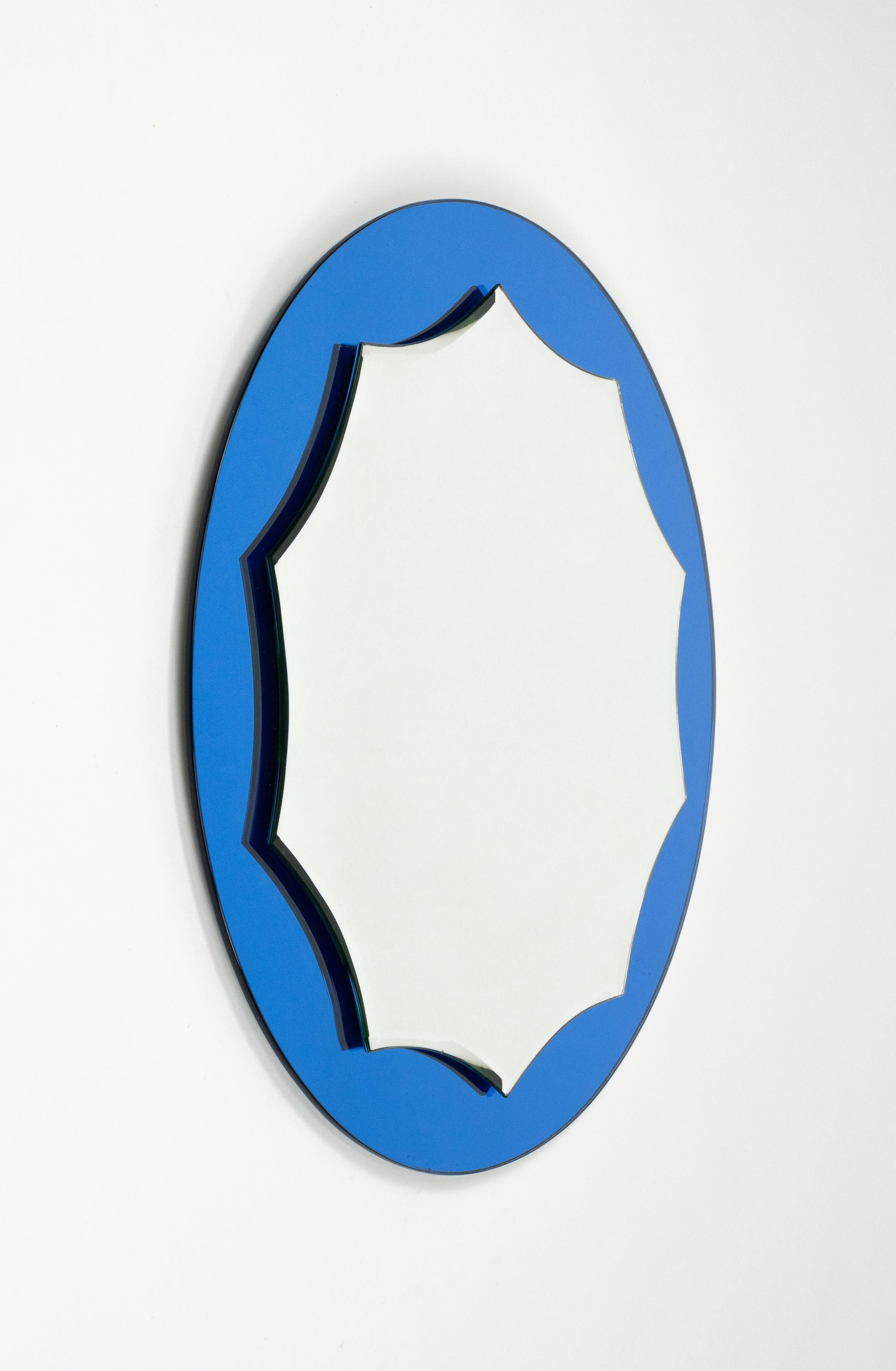 Italian Midcentury Round Blue Wall Mirror Cristal Arte Style, Italy 1960s For Sale