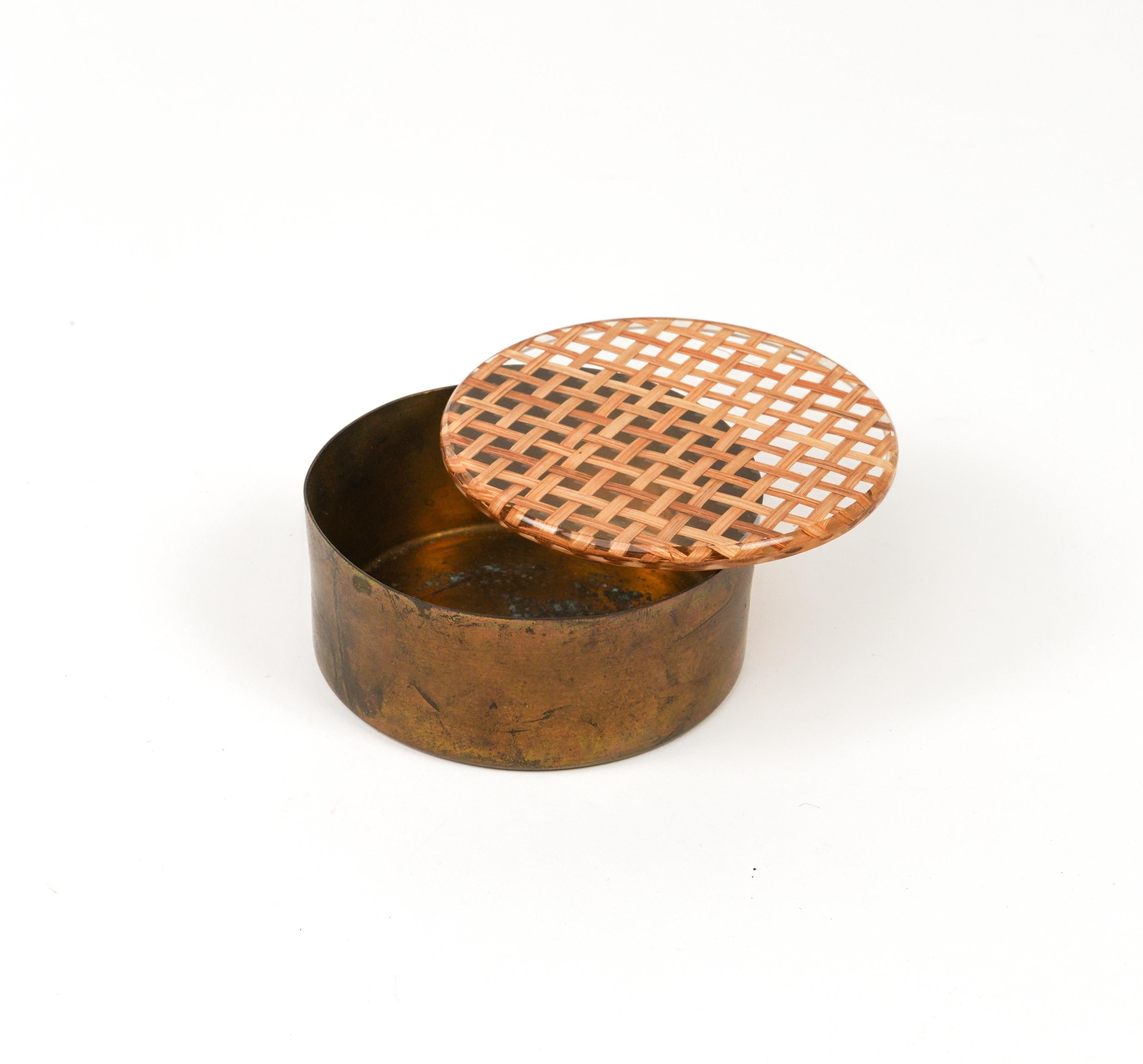 Late 20th Century Midcentury Round Box in Brass, Lucite & Rattan Christian Dior Style, Italy 1970s For Sale