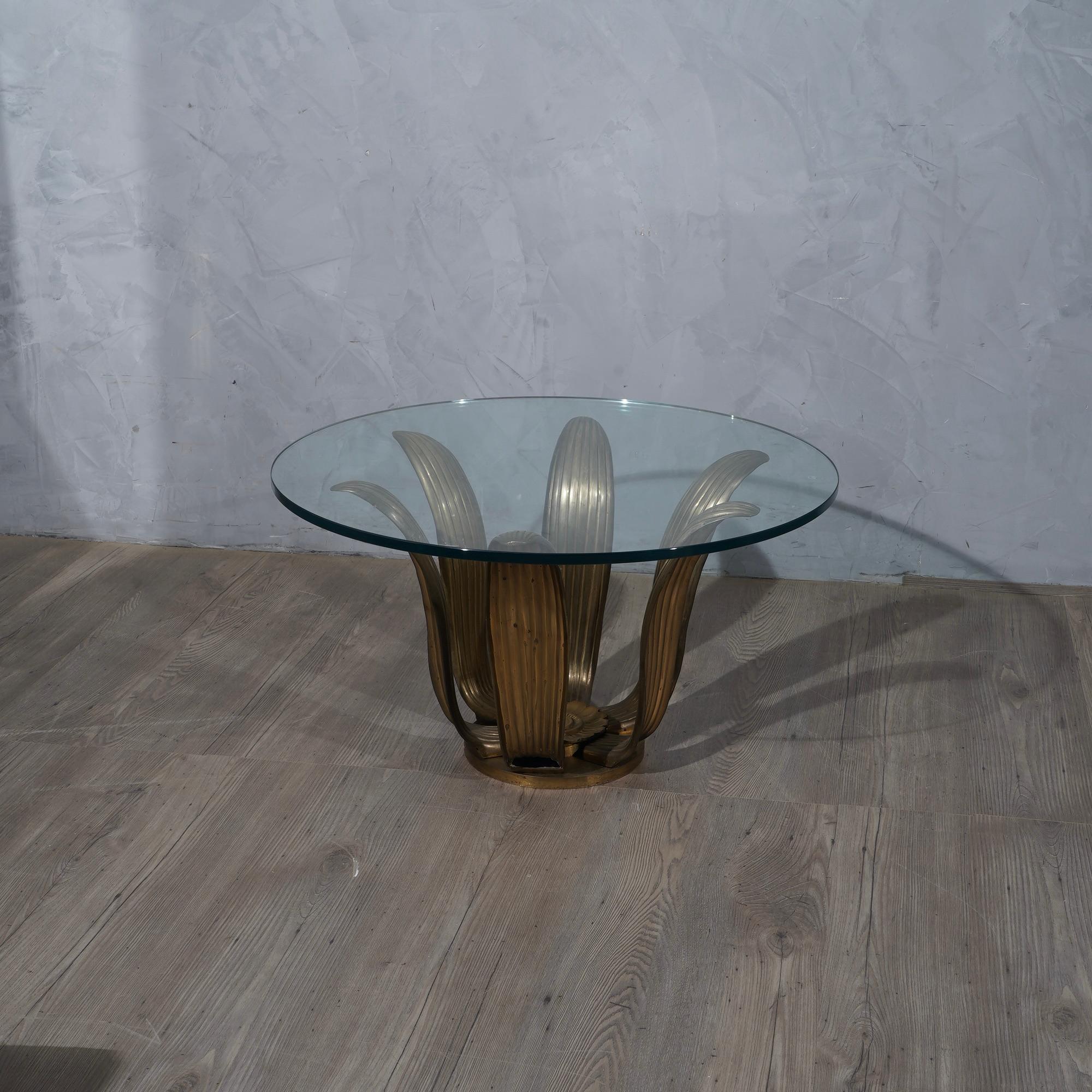 Midcentury Round Brass and Glass of Italian School Side Table, 1950 4