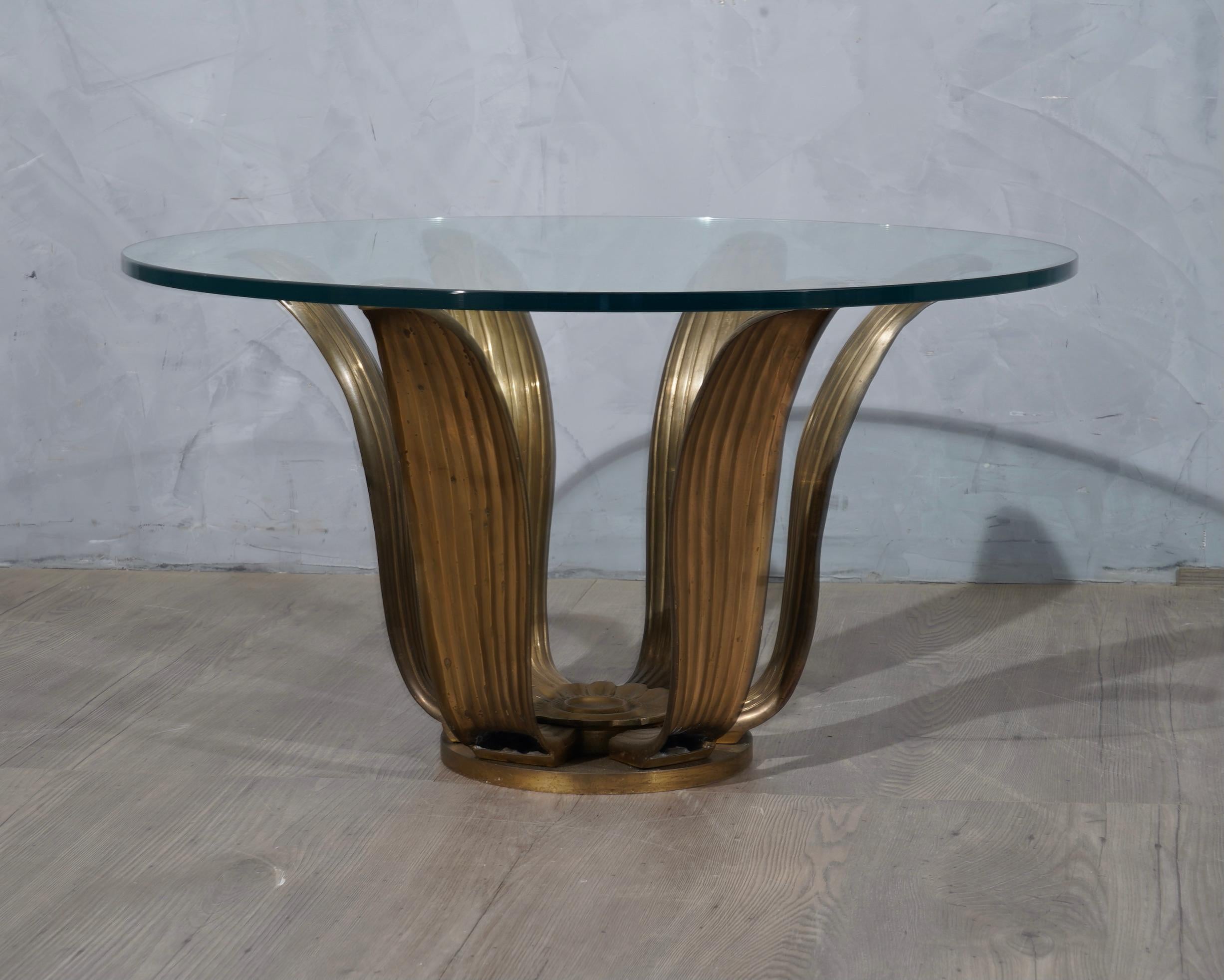 Midcentury Round Brass and Glass of Italian School Side Table, 1950 8