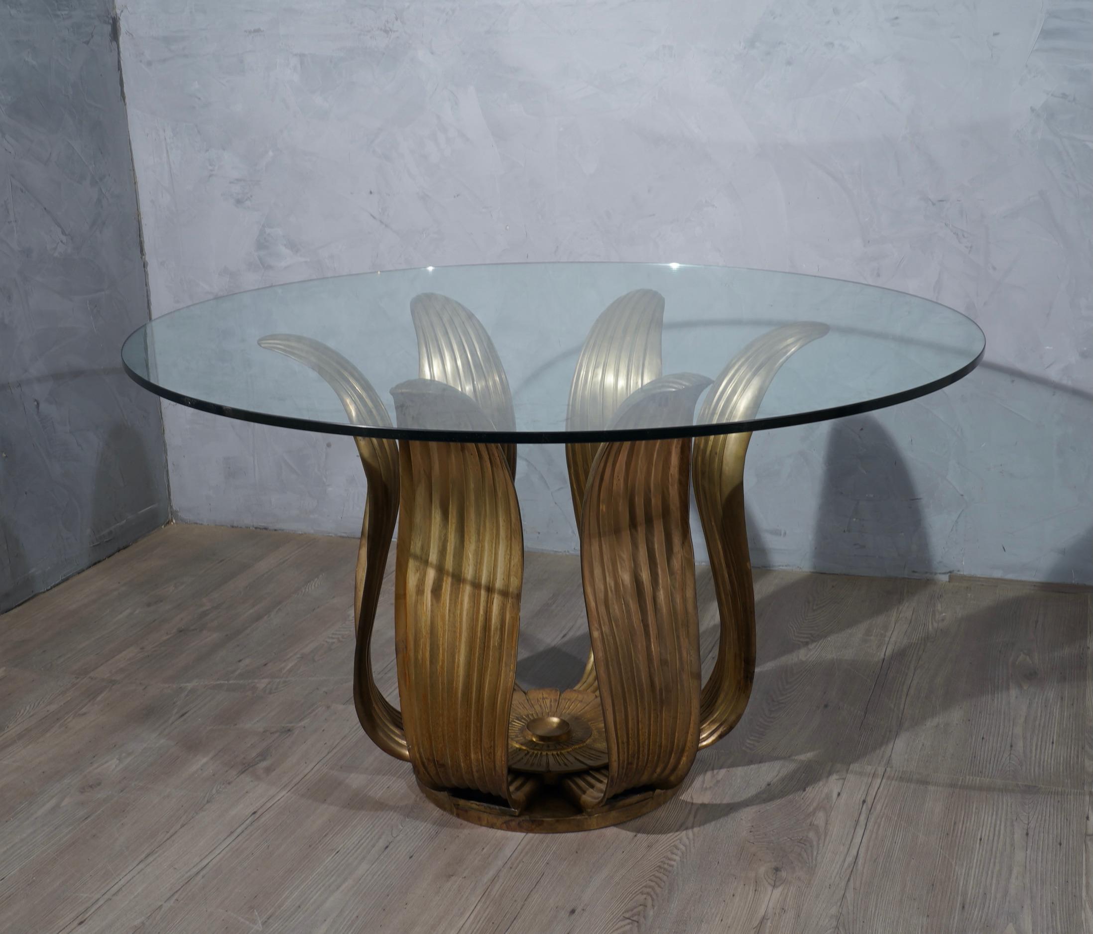 Midcentury Round Brass and Glass of Italian School Table, 1960 In Good Condition In Rome, IT