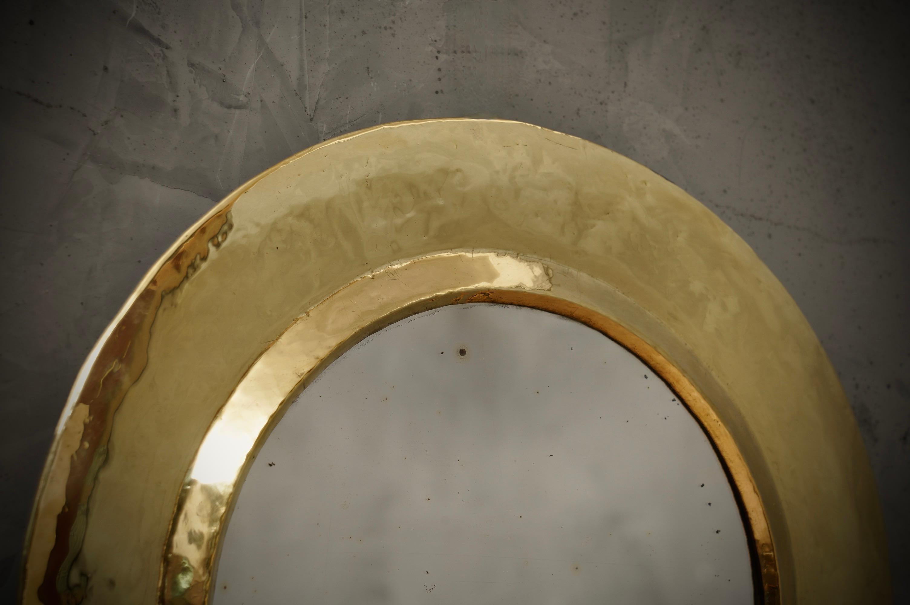 MidCentury Round Brass Italian Wall Mirror, 1970 For Sale 1