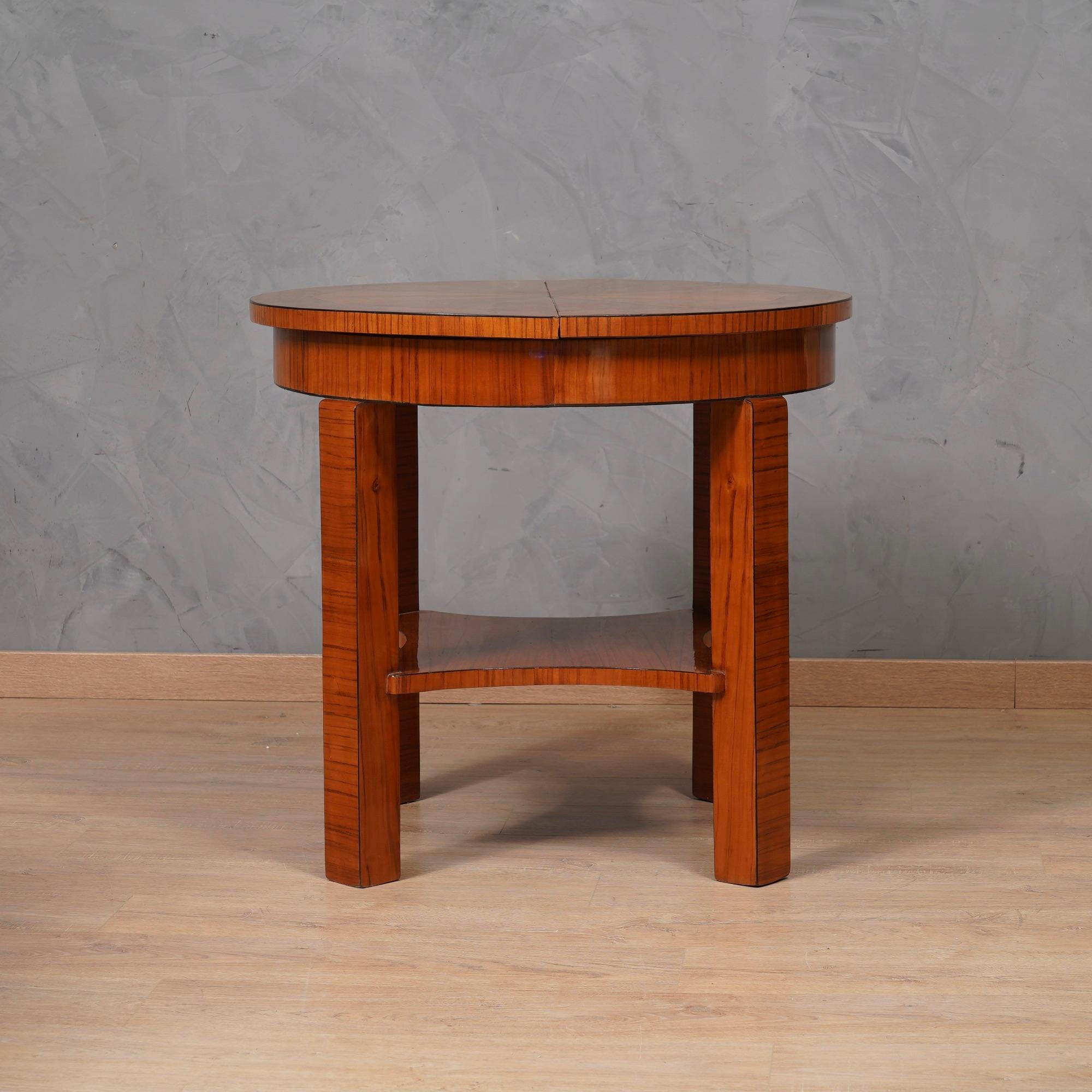 MidCentury Round Cherry Wood Game Side Table, 1950 For Sale 4