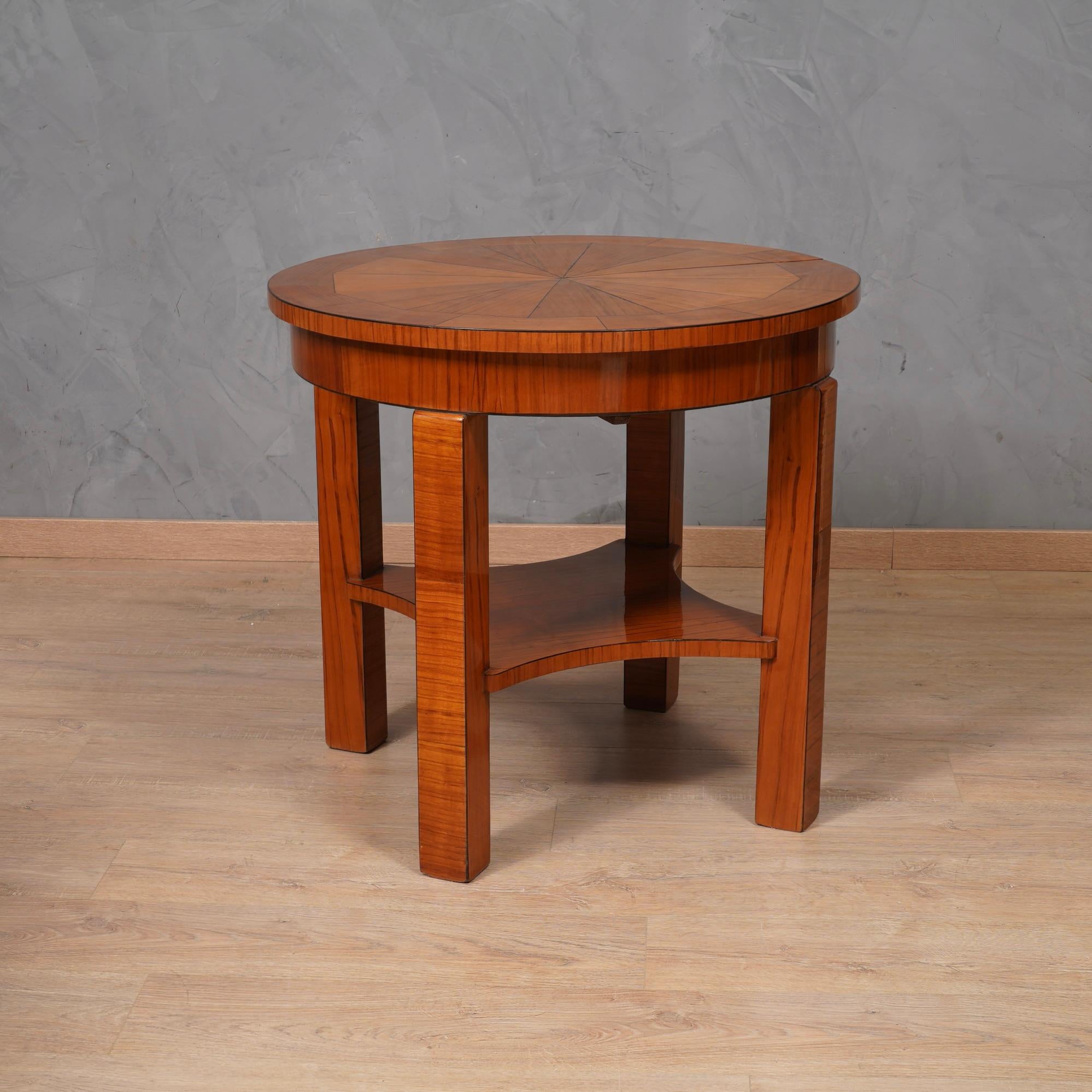 MidCentury Round Cherry Wood Game Side Table, 1950 For Sale 2