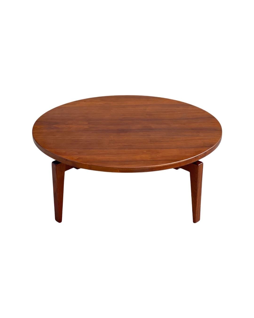 Midcentury Round Coffee Table by Jens Risom in Walnut, Rotating Lazy Susan 3