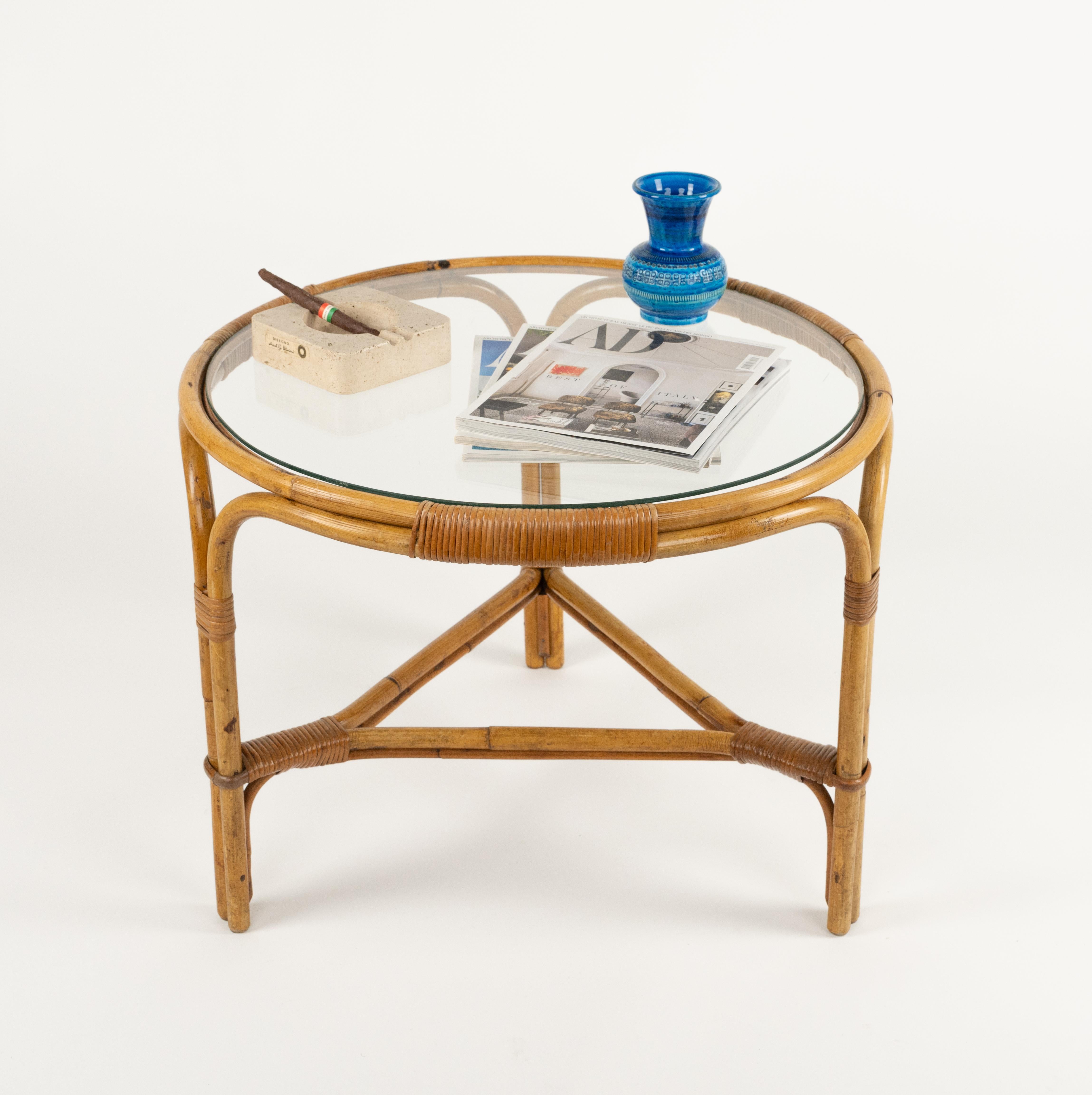 Midcentury Round Coffee Table in Bamboo, Rattan and Glass, Italy 1960s For Sale 4