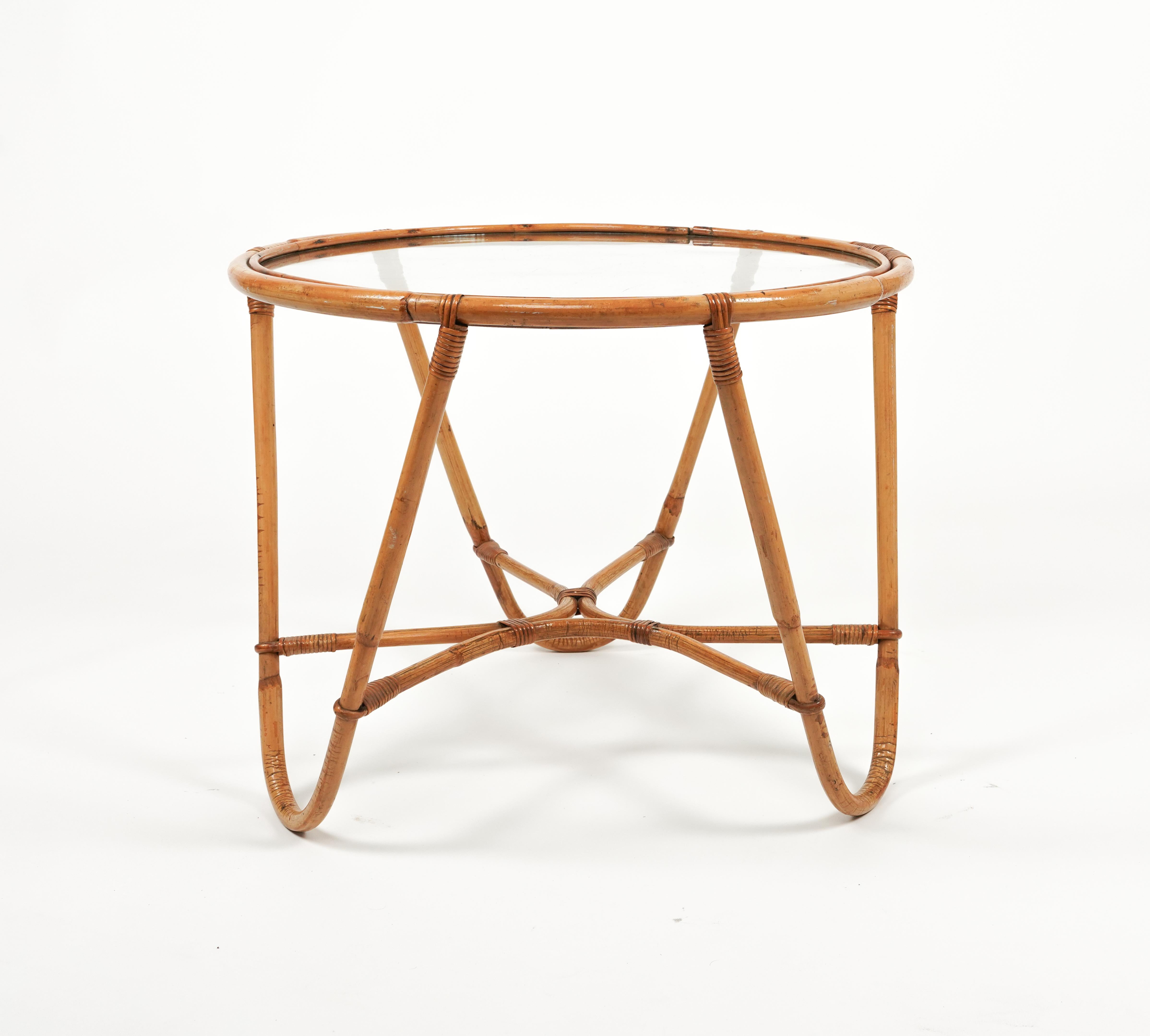 Midcentury Round Coffee Table in Bamboo, Rattan and Glass, Italy 1960s For Sale 2