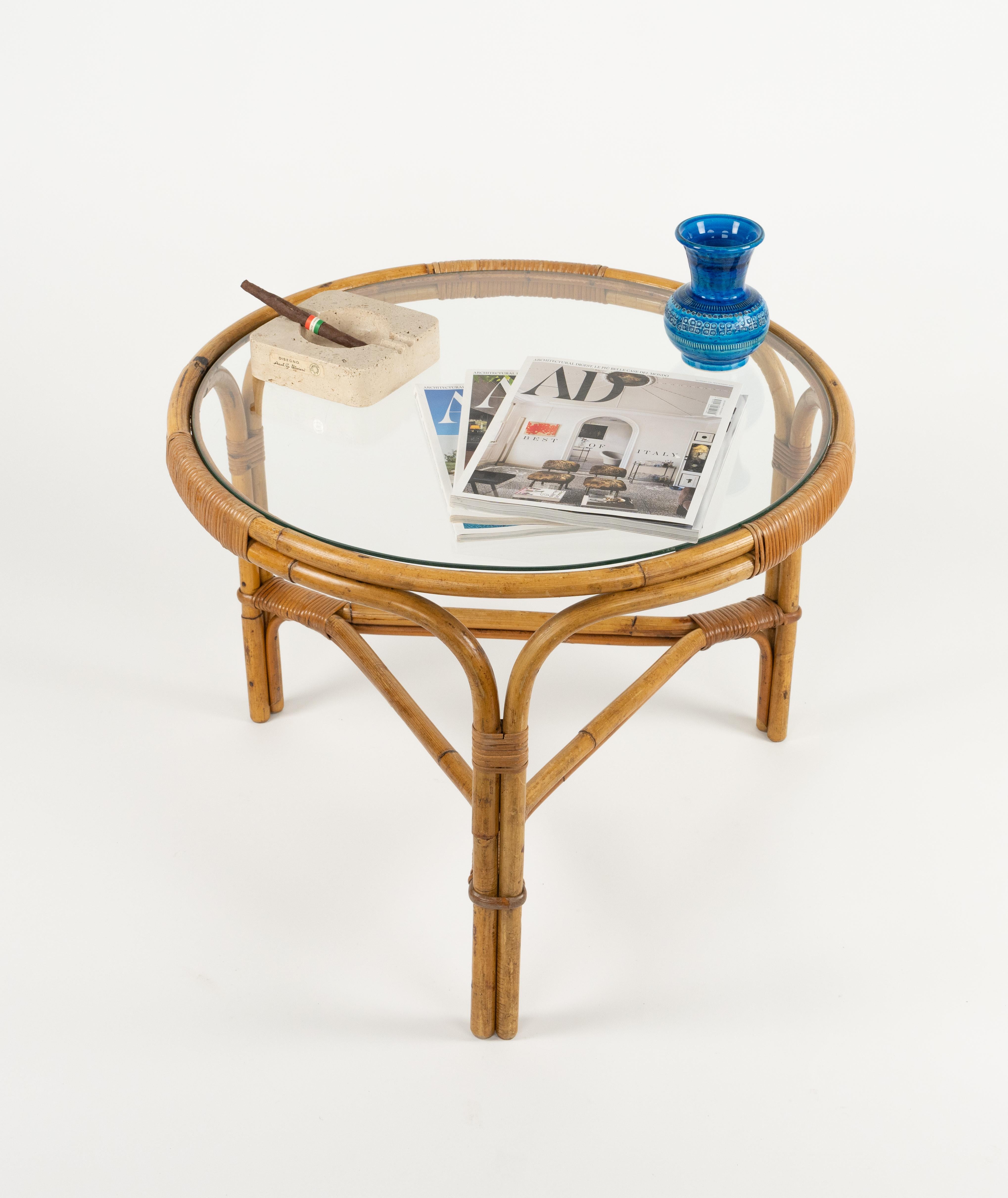 Midcentury Round Coffee Table in Bamboo, Rattan and Glass, Italy 1960s For Sale 3