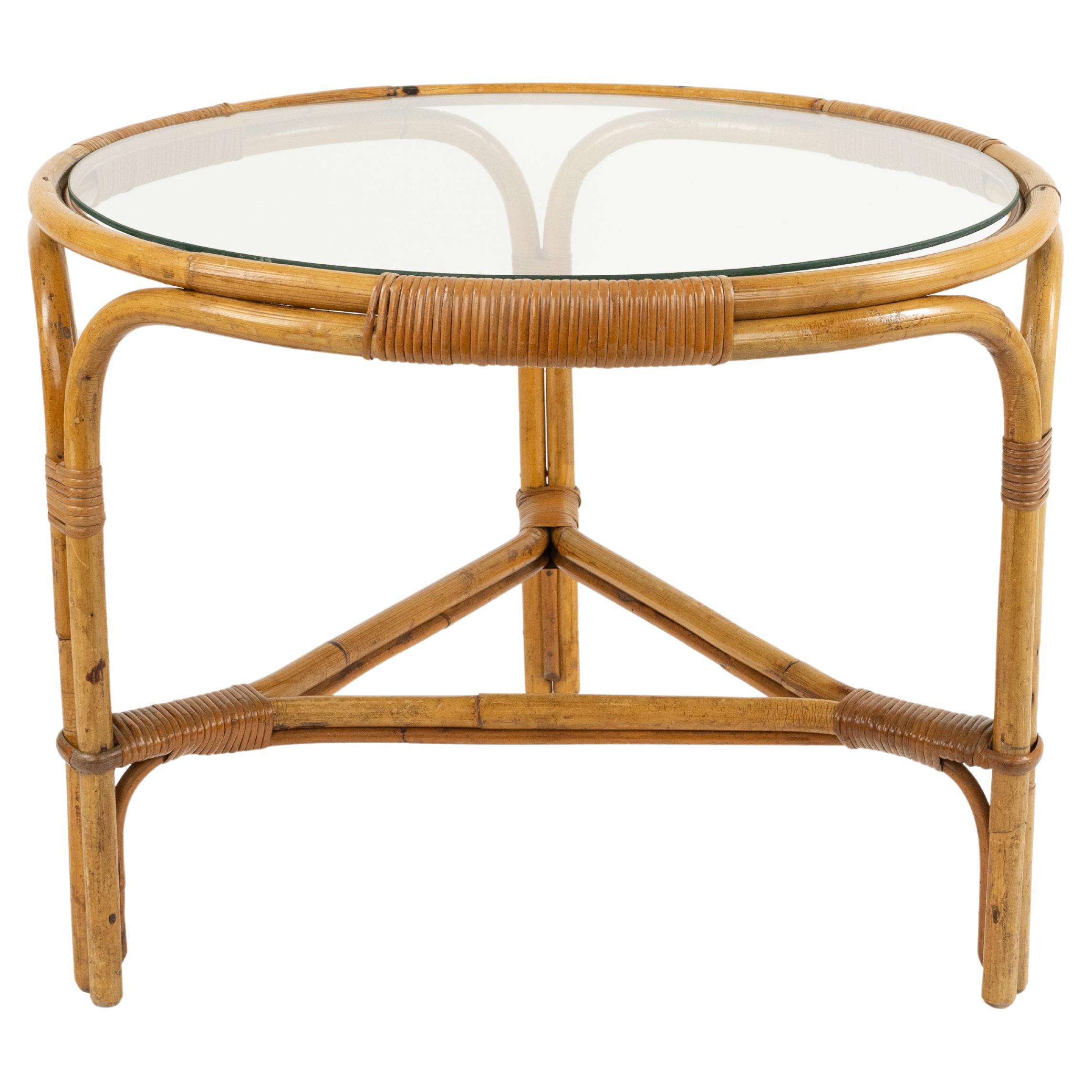Midcentury Round Coffee Table in Bamboo, Rattan and Glass, Italy 1960s For Sale