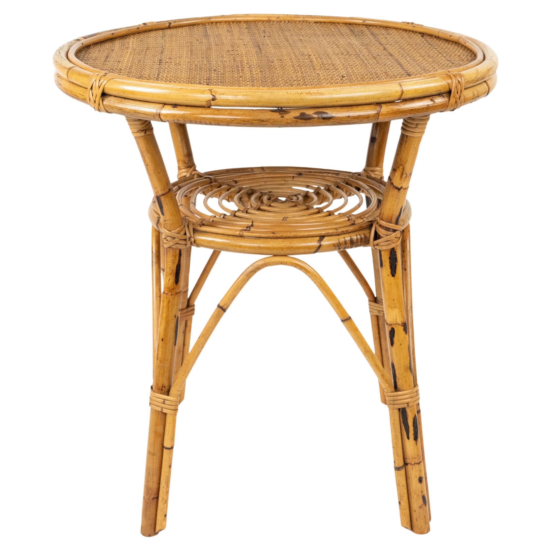 Runder Couchtisch aus Rattan, Bambus und Korbgeflecht aus der Jahrhundertmitte, Italien 1960er