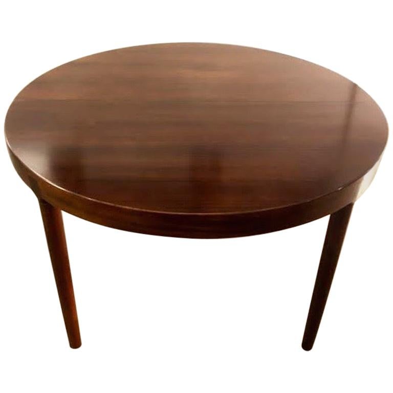 Midcentury Round Danish Rosewood Dining Table with Two Leafs For Sale