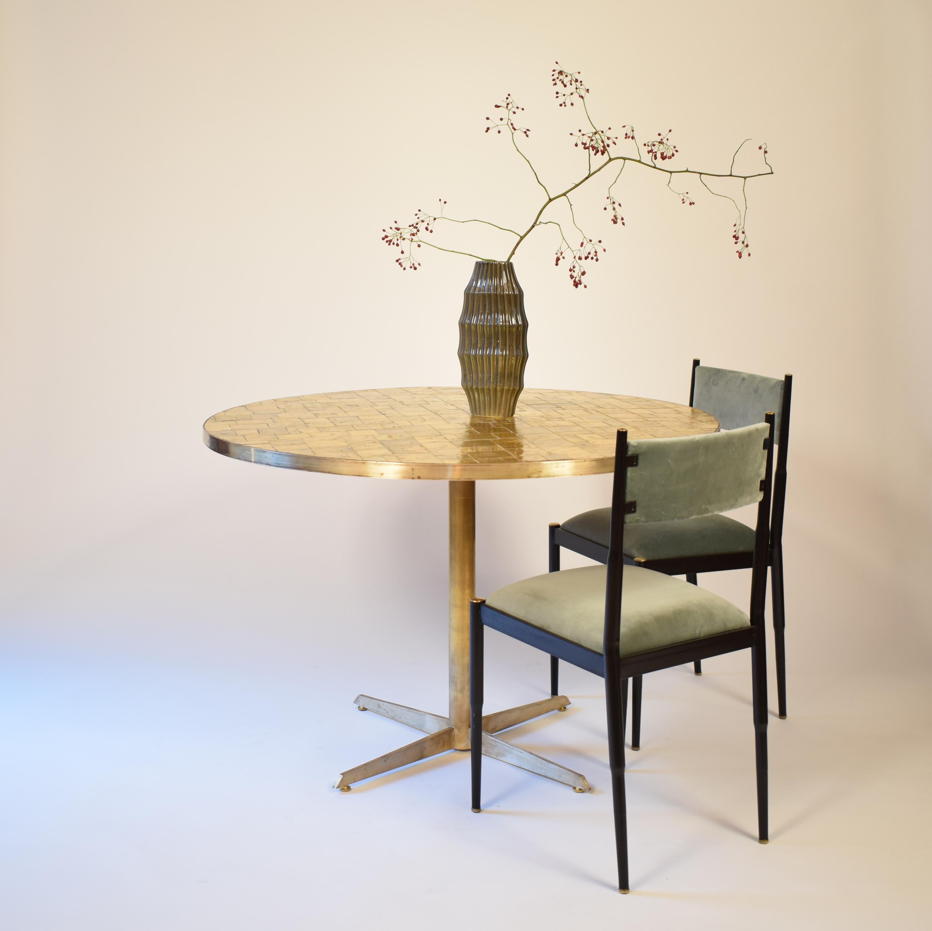 Late 20th Century Midcentury Round Dining Table with Gilded Glass Tiles Top and Brass Base