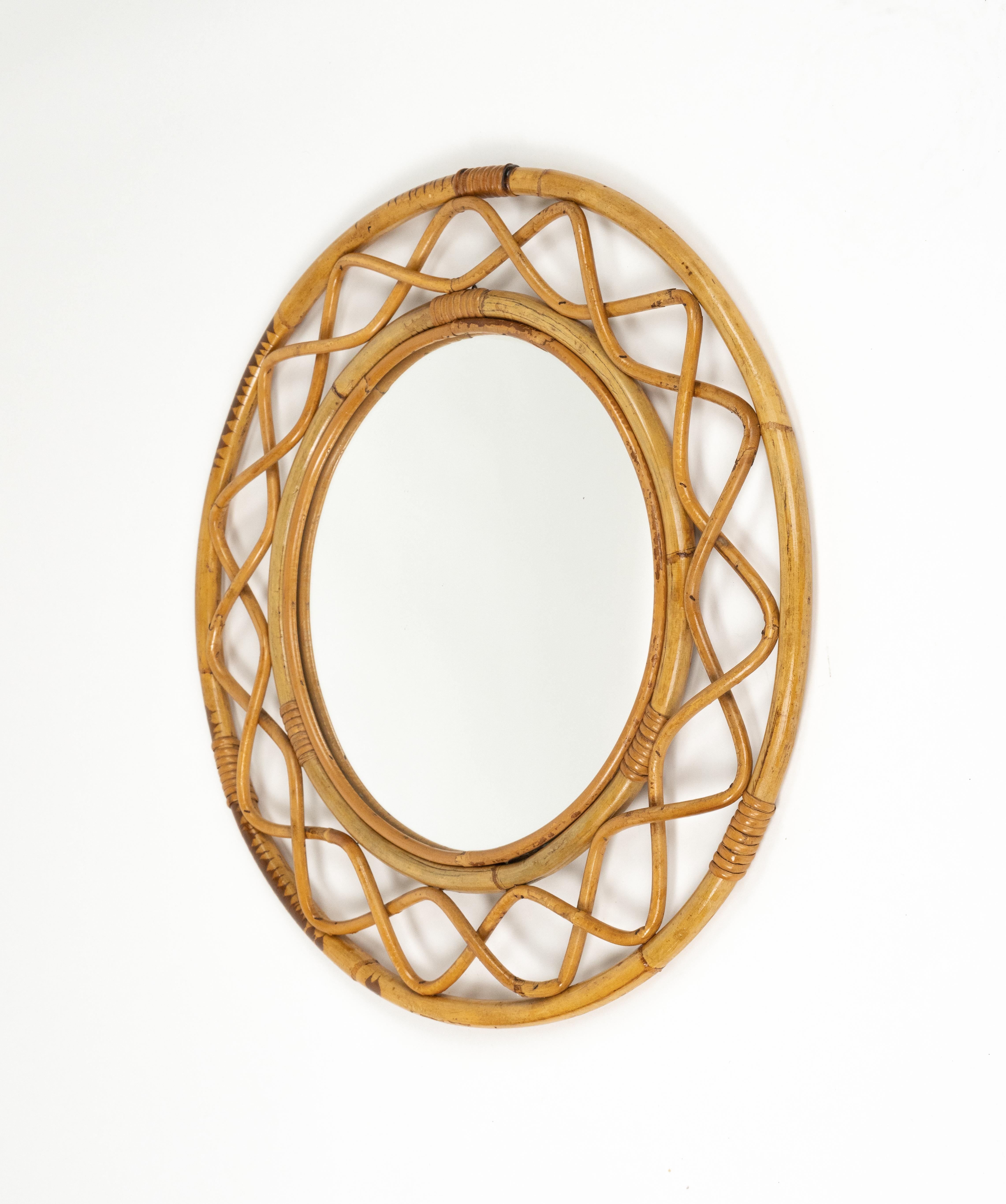 italien Miroir mural rond à double cadre, bambou et rotin, Italie, années 1960 en vente