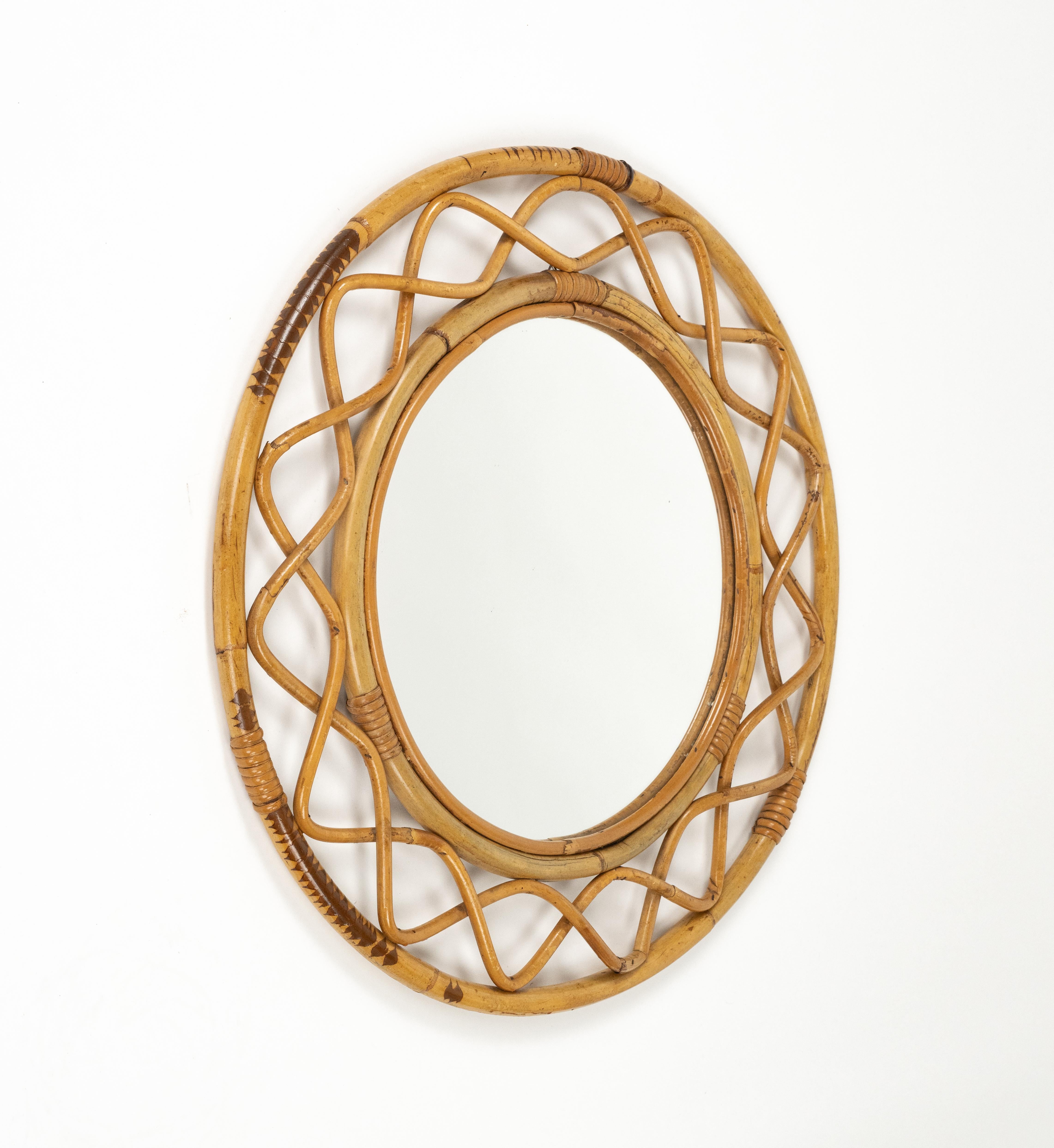 Miroir mural rond à double cadre, bambou et rotin, Italie, années 1960 en vente 2