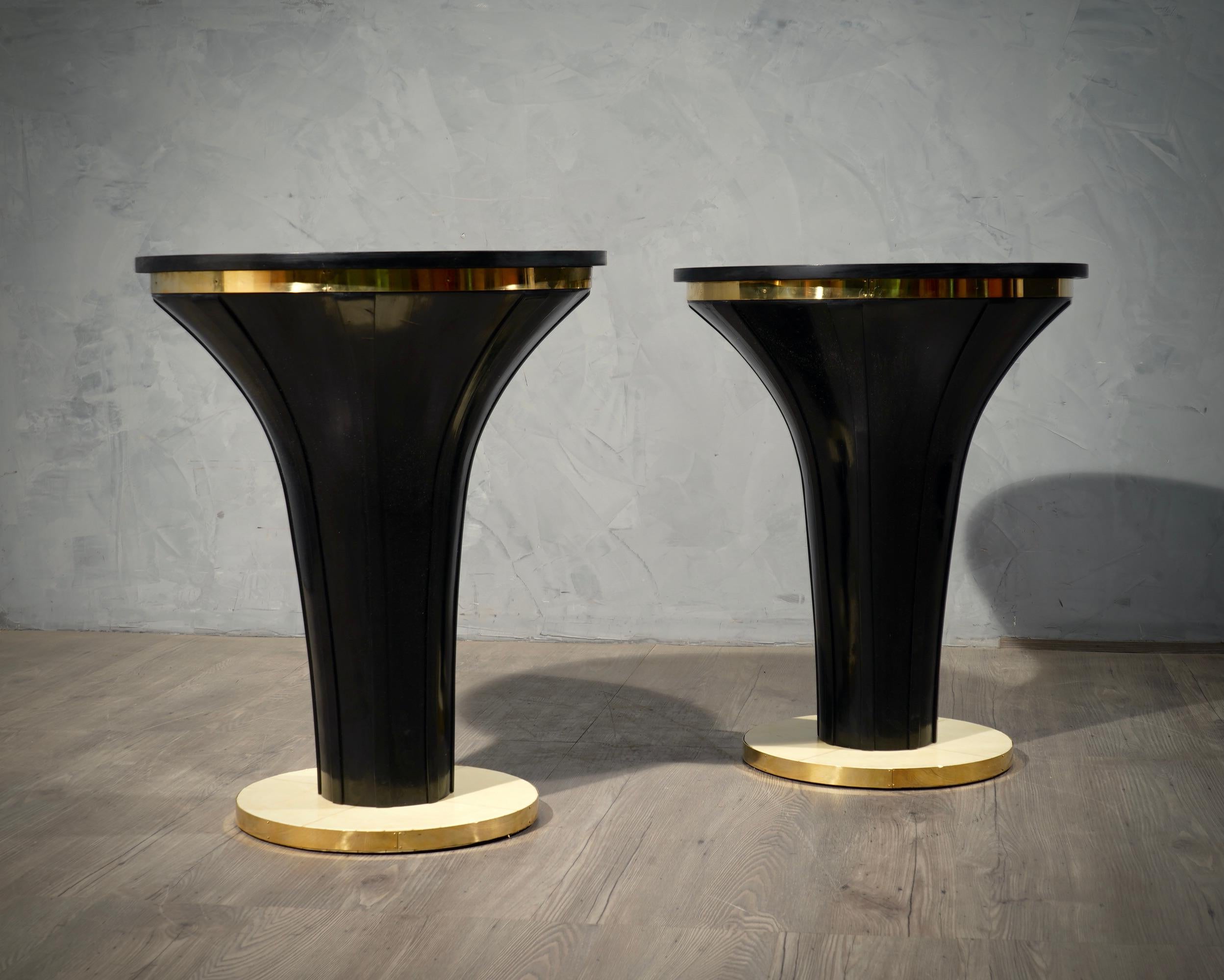 Midcentury Round Goatskin and Brass Side Table, 1940 In Good Condition In Rome, IT