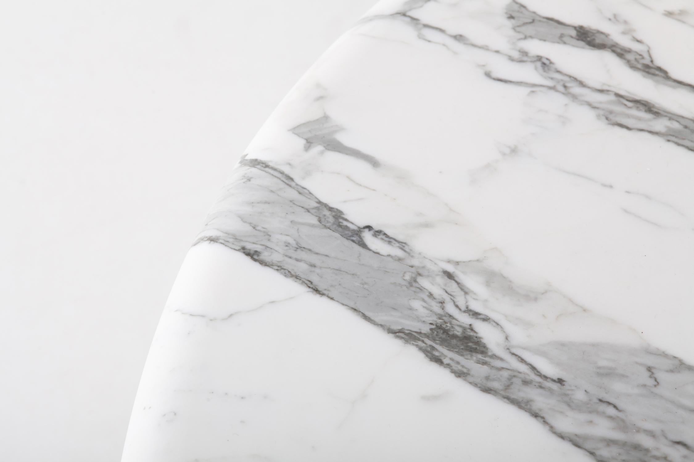 Midcentury Round Italian Carrara Marble Dining Table 2