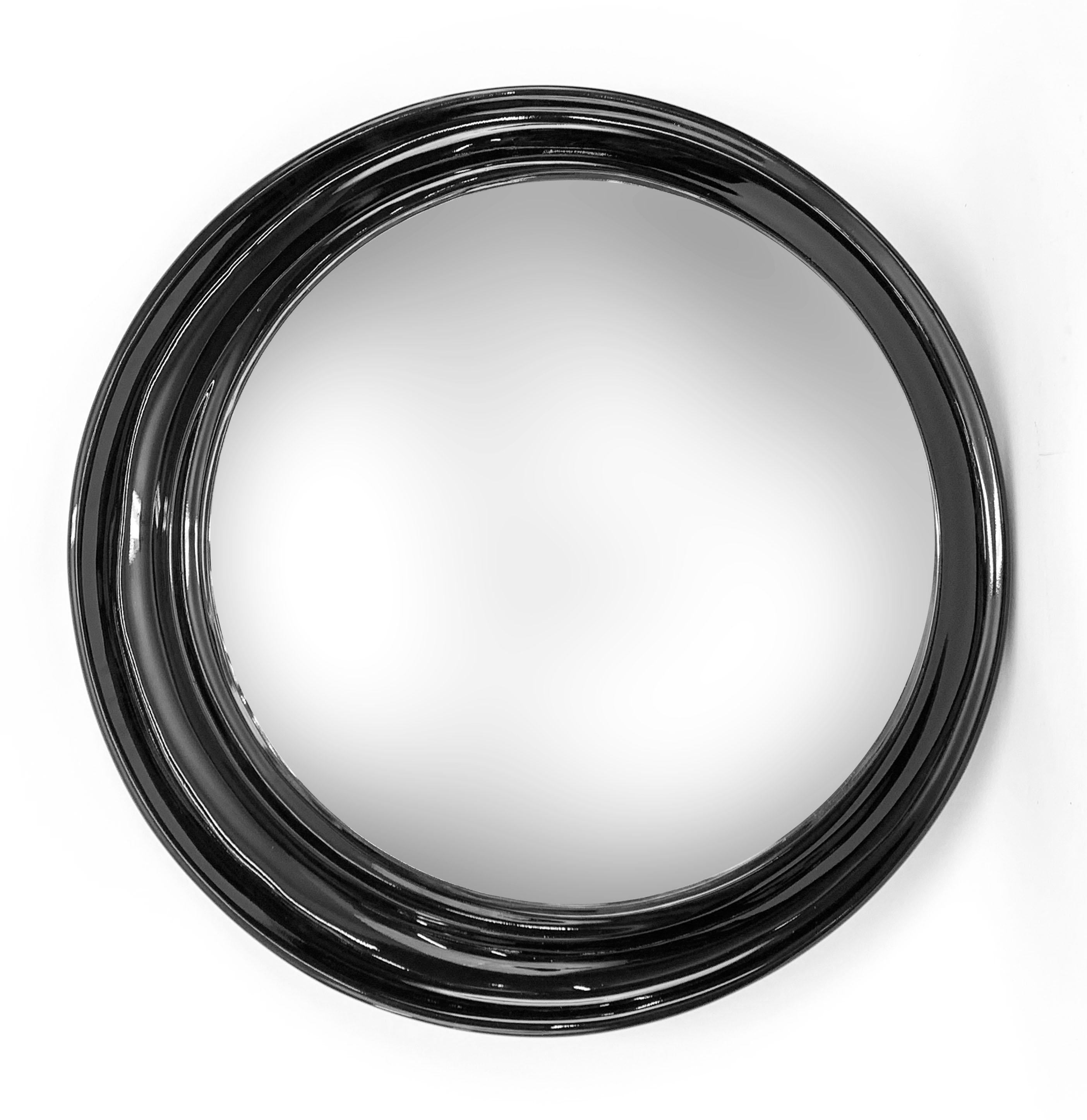 Midcentury Round Italian Mirror with Black Lacquered Resin Frame, 1970s 10