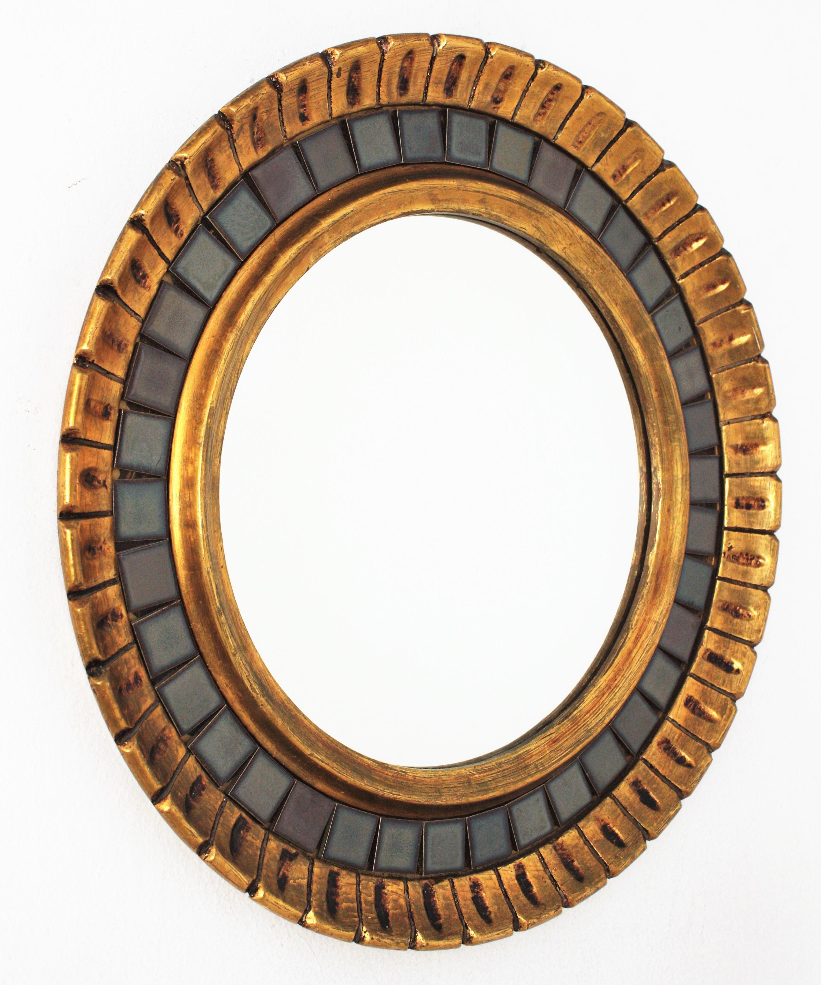 Mid-Century Modern Spanish Ceramic Giltwood Round Sunburst Mirror, 1960s For Sale