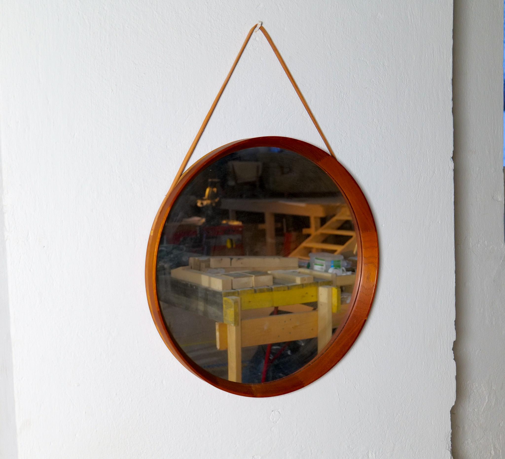 Mid-Century Modern Midcentury Modern Round Mirror in Leather & Teak by Glas & Trä Hovmantorp Sweden For Sale
