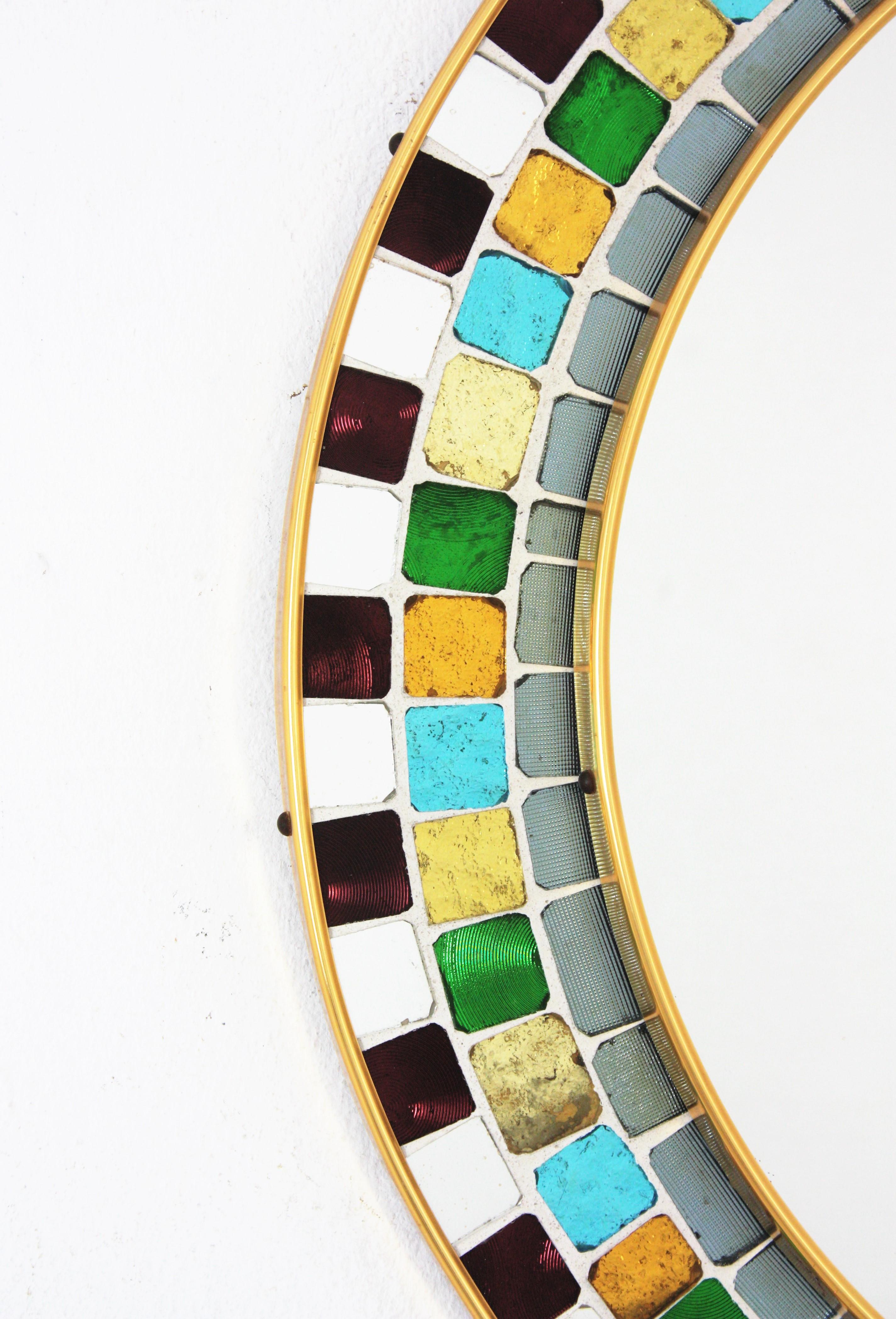 Midcentury Round Mirror with Multi Color Glass Mosaic Frame  In Good Condition For Sale In Barcelona, ES