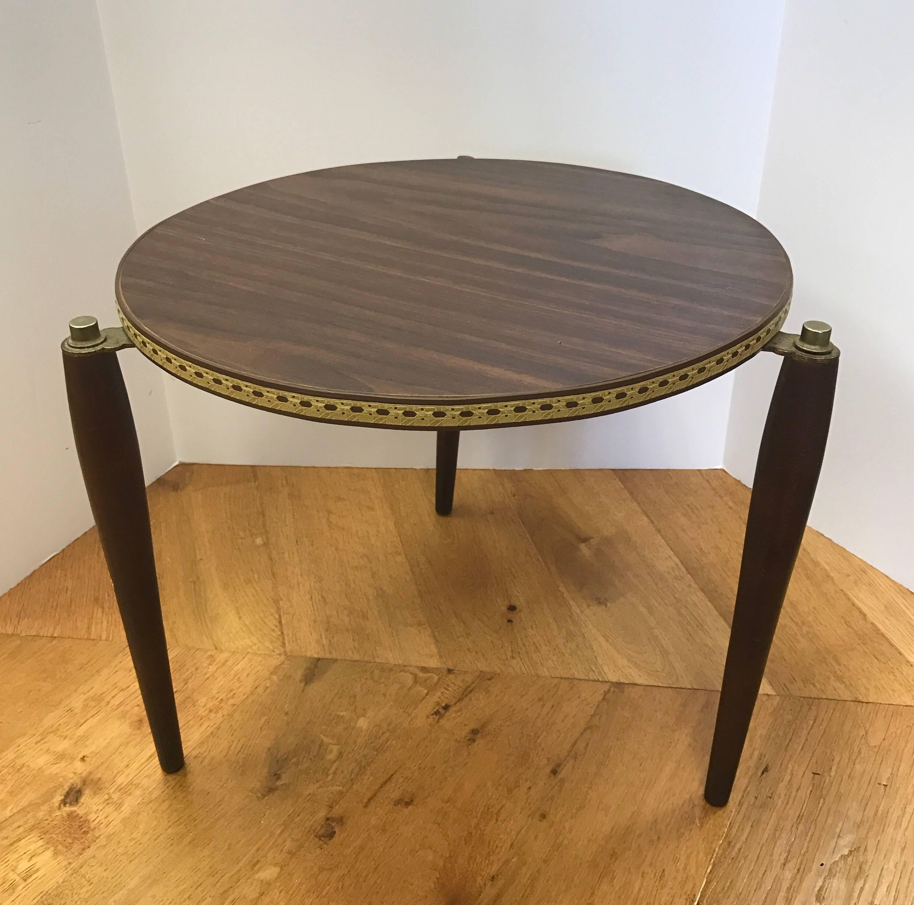 round nesting chair