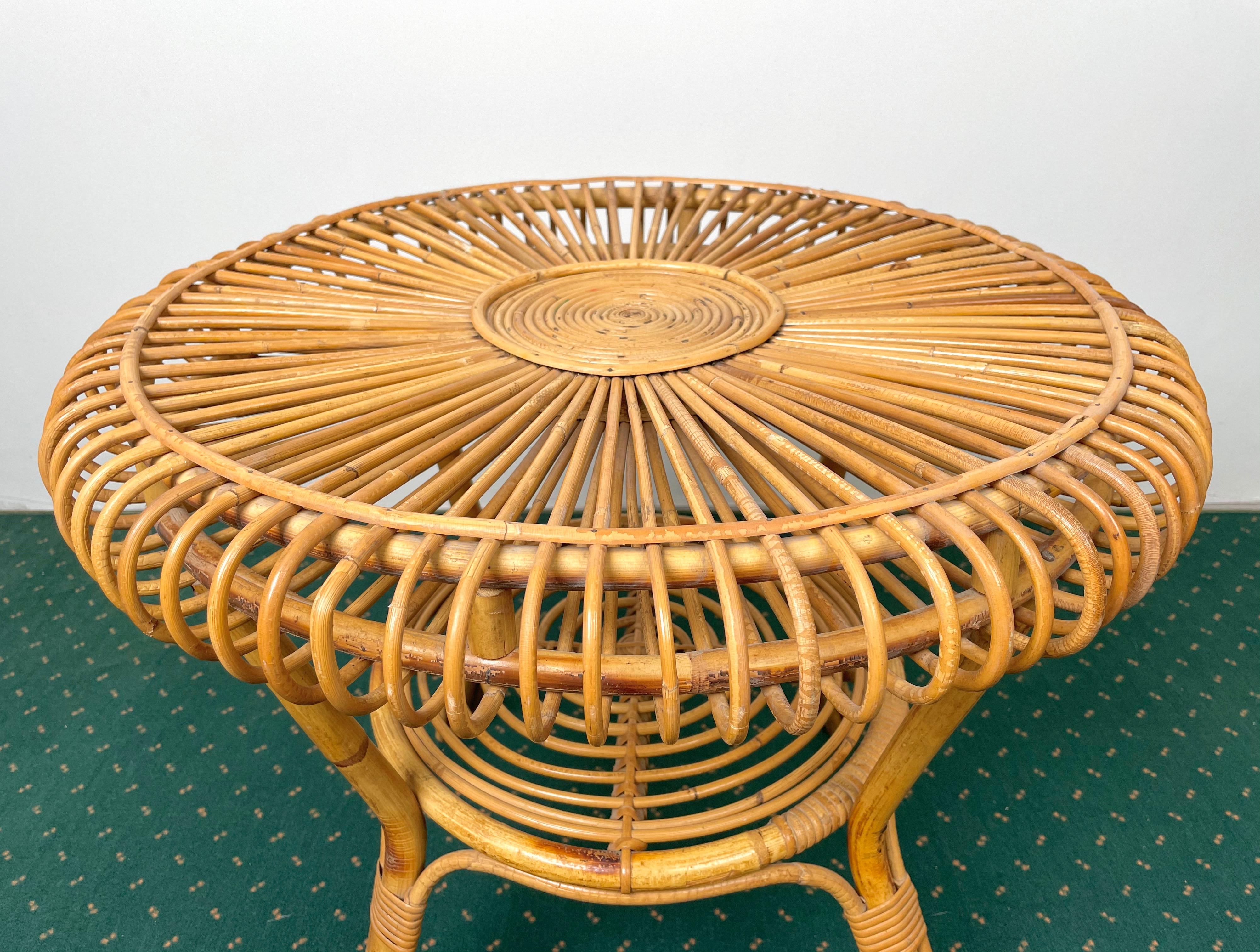 Midcentury Round Rattan and Bamboo Coffee Table, Italy, 1960s For Sale 1