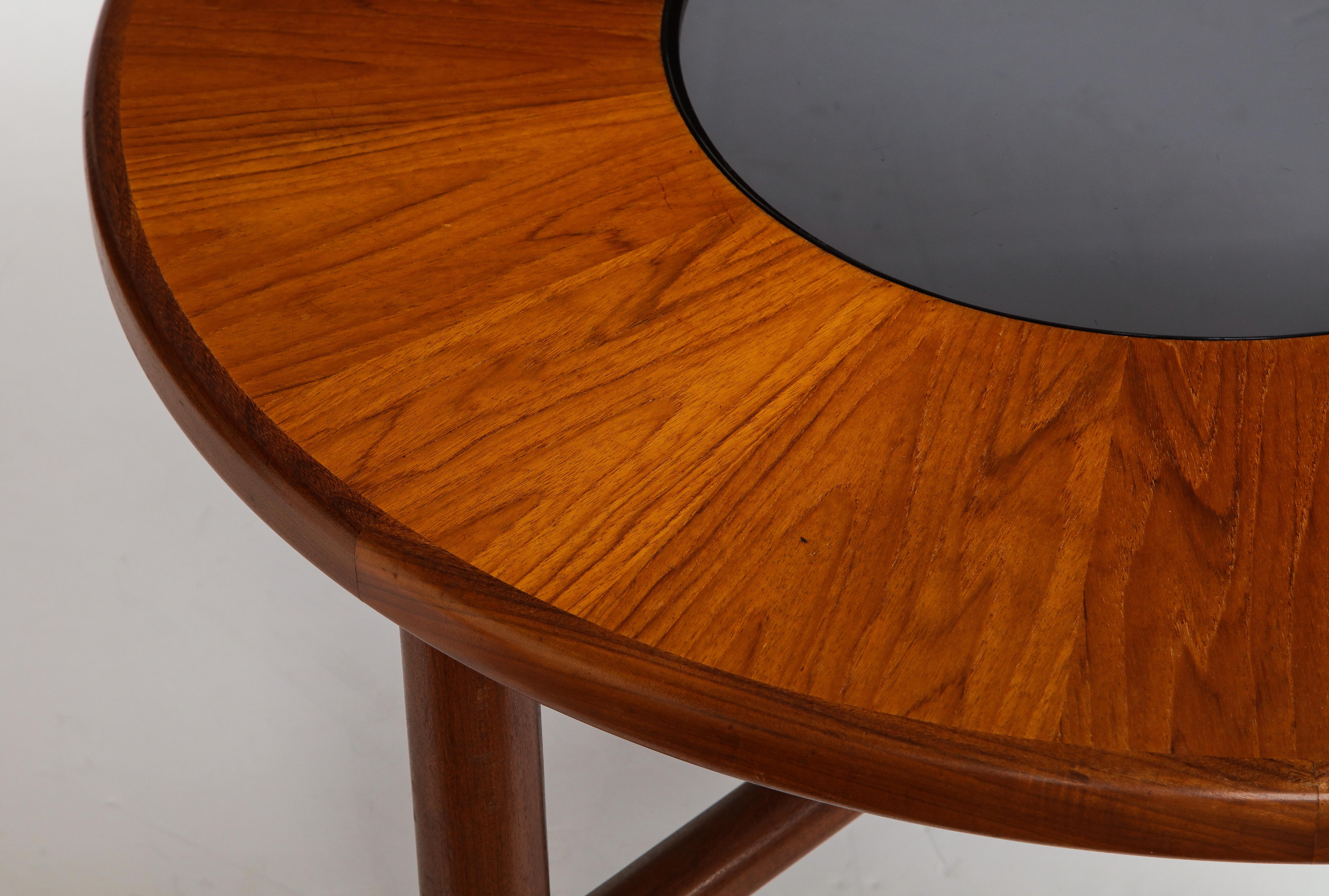Midcentury Round Teak and Smoked Glass Coffee Table by G-Plan, U.K. 1960s In Good Condition For Sale In Chicago, IL